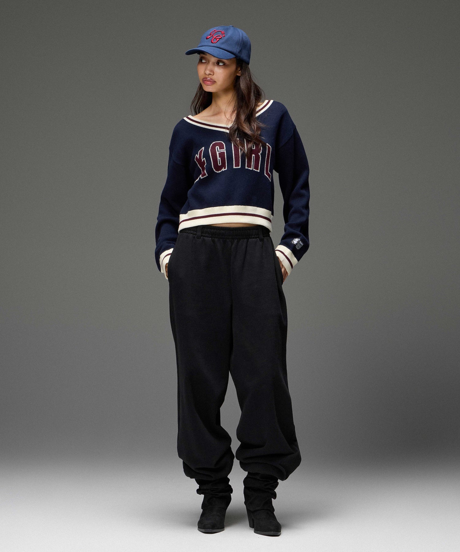 EMBROIDERED POCKET VOLUME SWEATPANTS