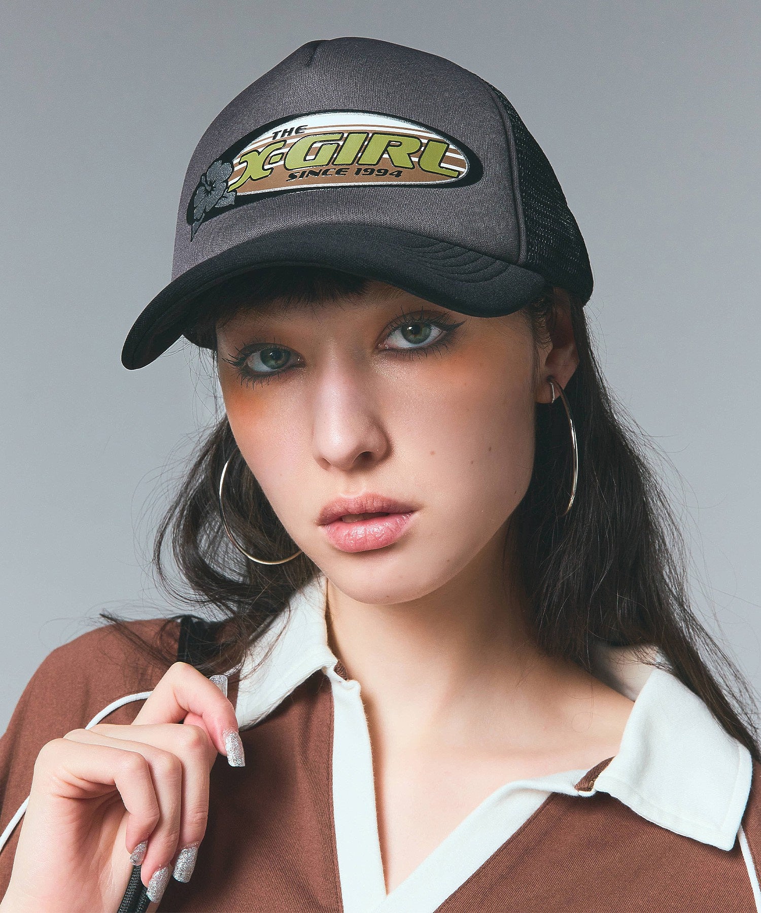 HIBISCUS OVAL LOGO TRUCKER CAP