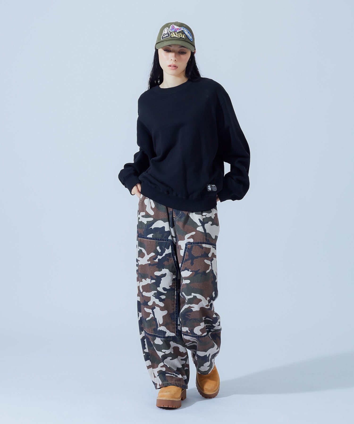 FACE LABEL PATCH SWEATSHIRT
