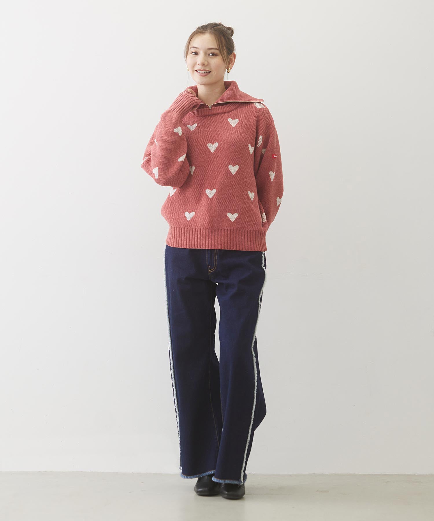 HEART JACQUARD KNIT TOP