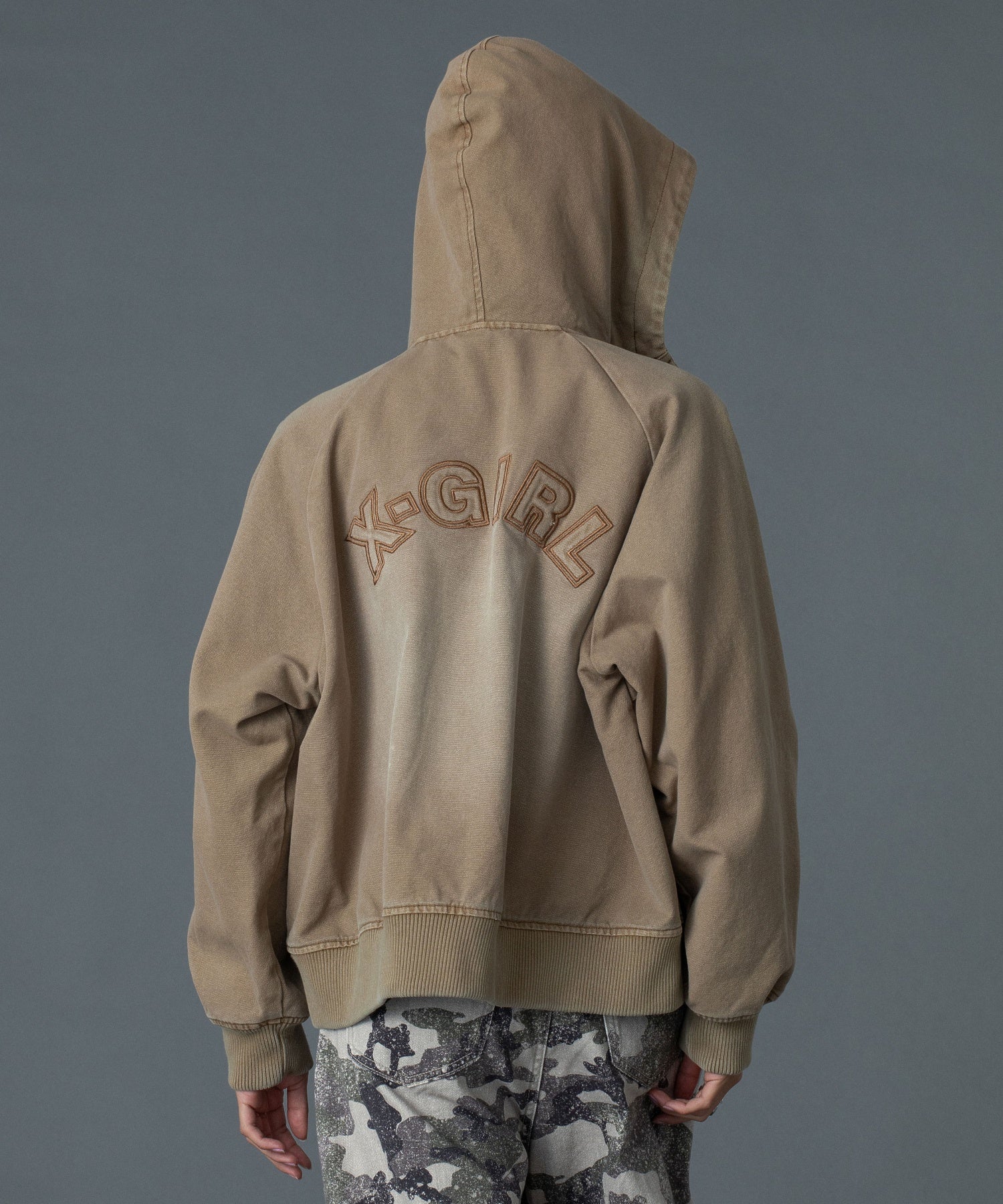 ARCH LOGO HOODED JACKET