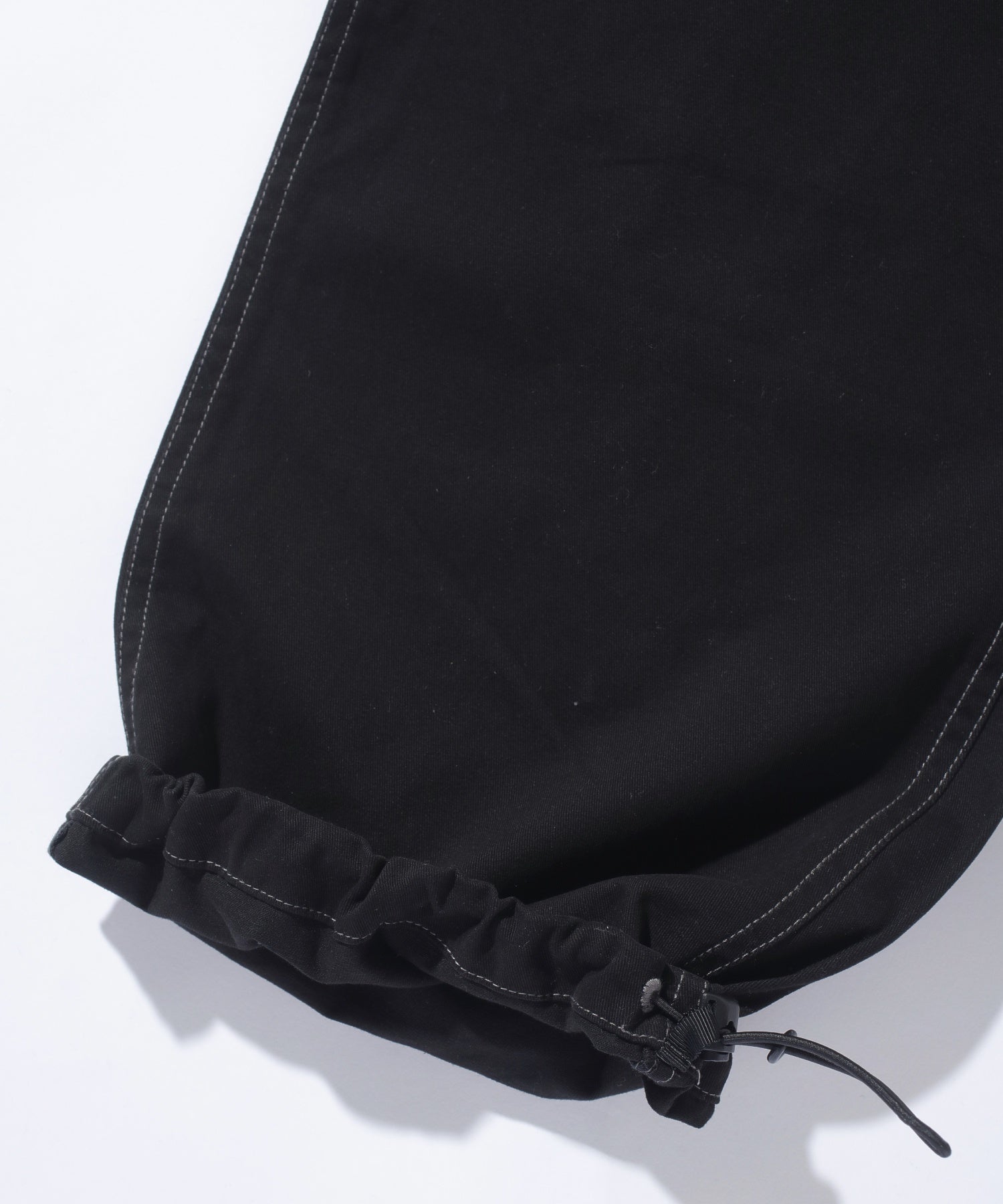 STITCHED RESORT CARGO PANTS