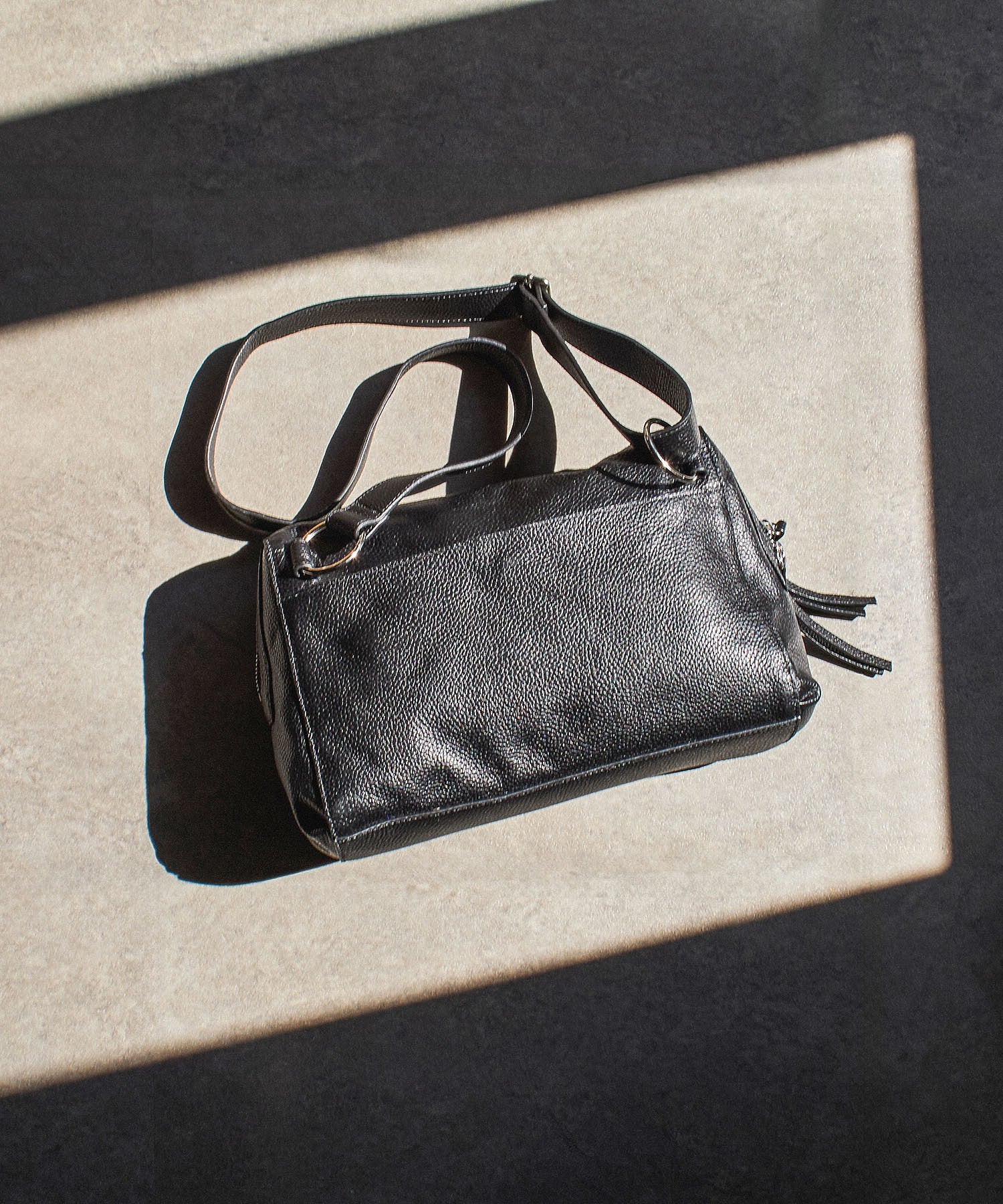 BEAURE/LEATHER BIG SHOULDER BAG