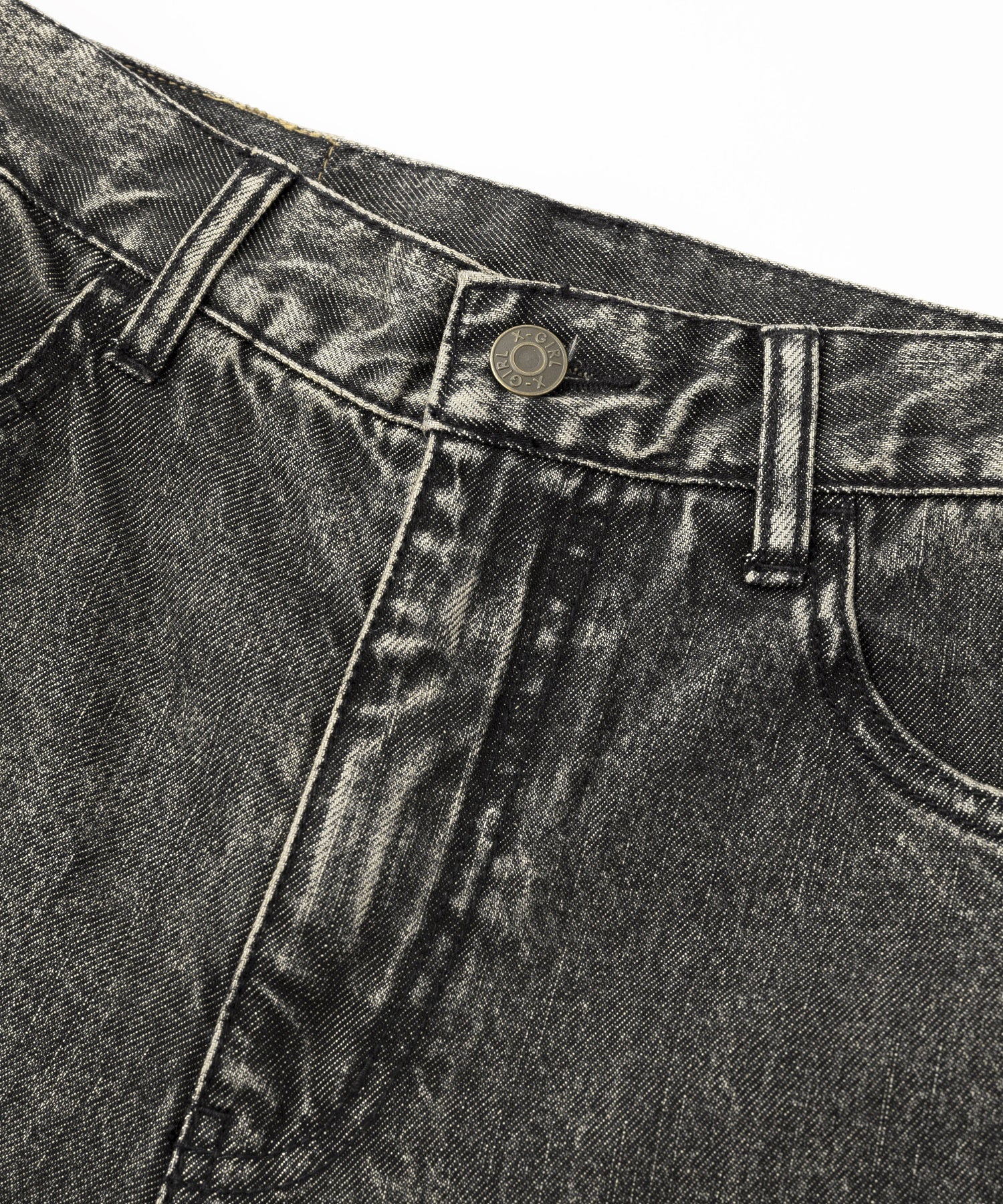 DISTRESSED LOOSE STRAIGHT DENIM PANTS