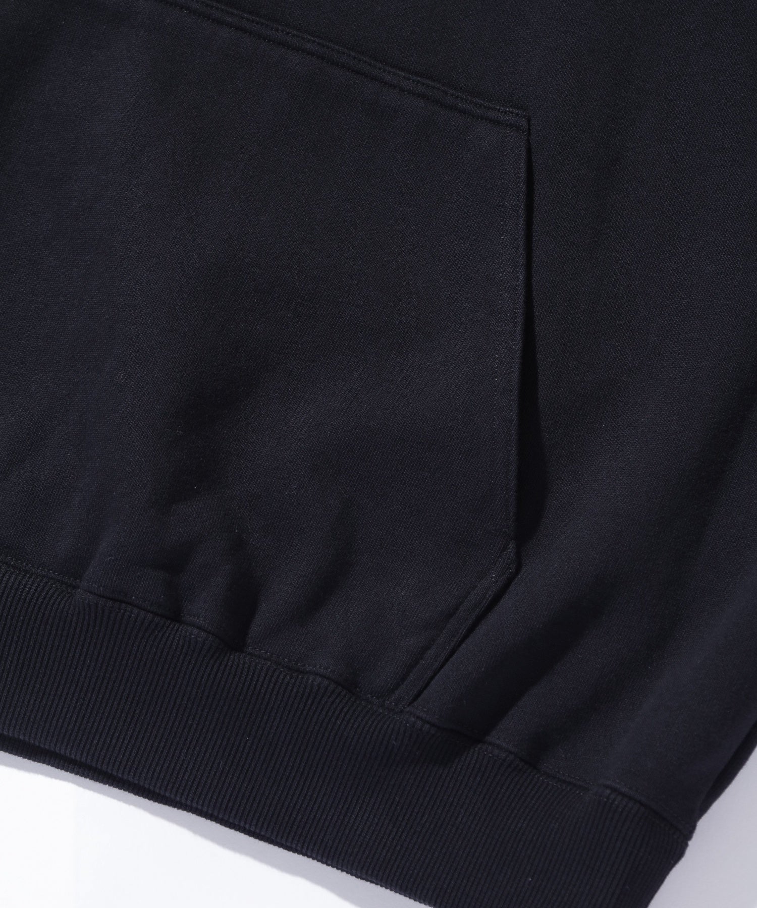 FLUORESCENT EMBROIDERED HOODED SWEATSHIRT