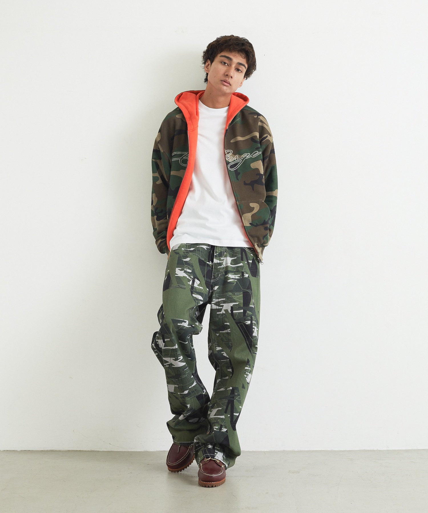 REVERSIBLE CAMO ZIP HOODED SWEATSHIRT