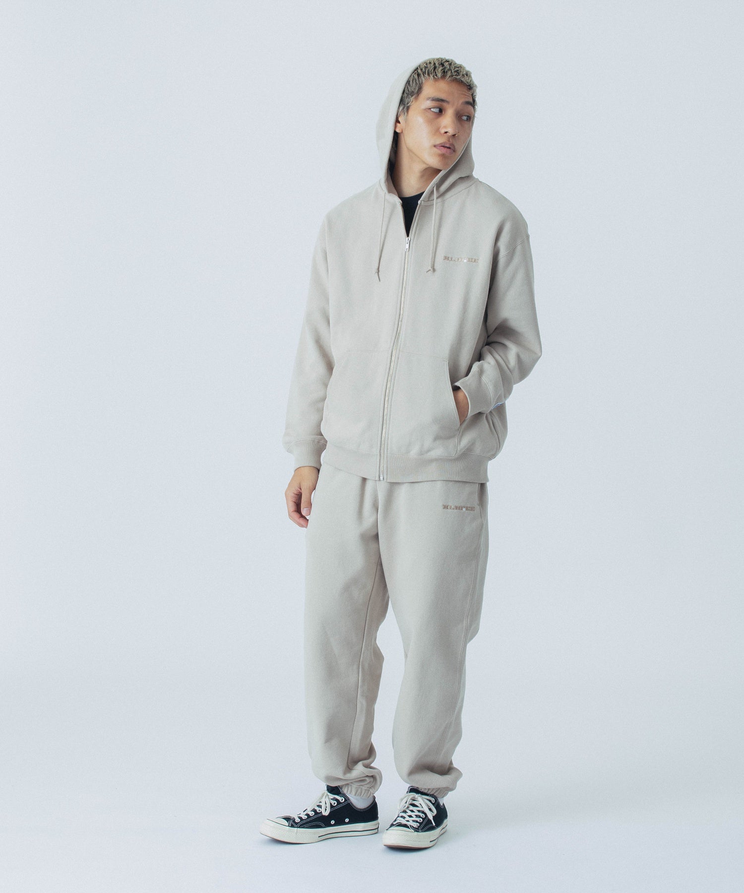 XLARGE×RUSSELL ATHLETIC SWEAT PANTS