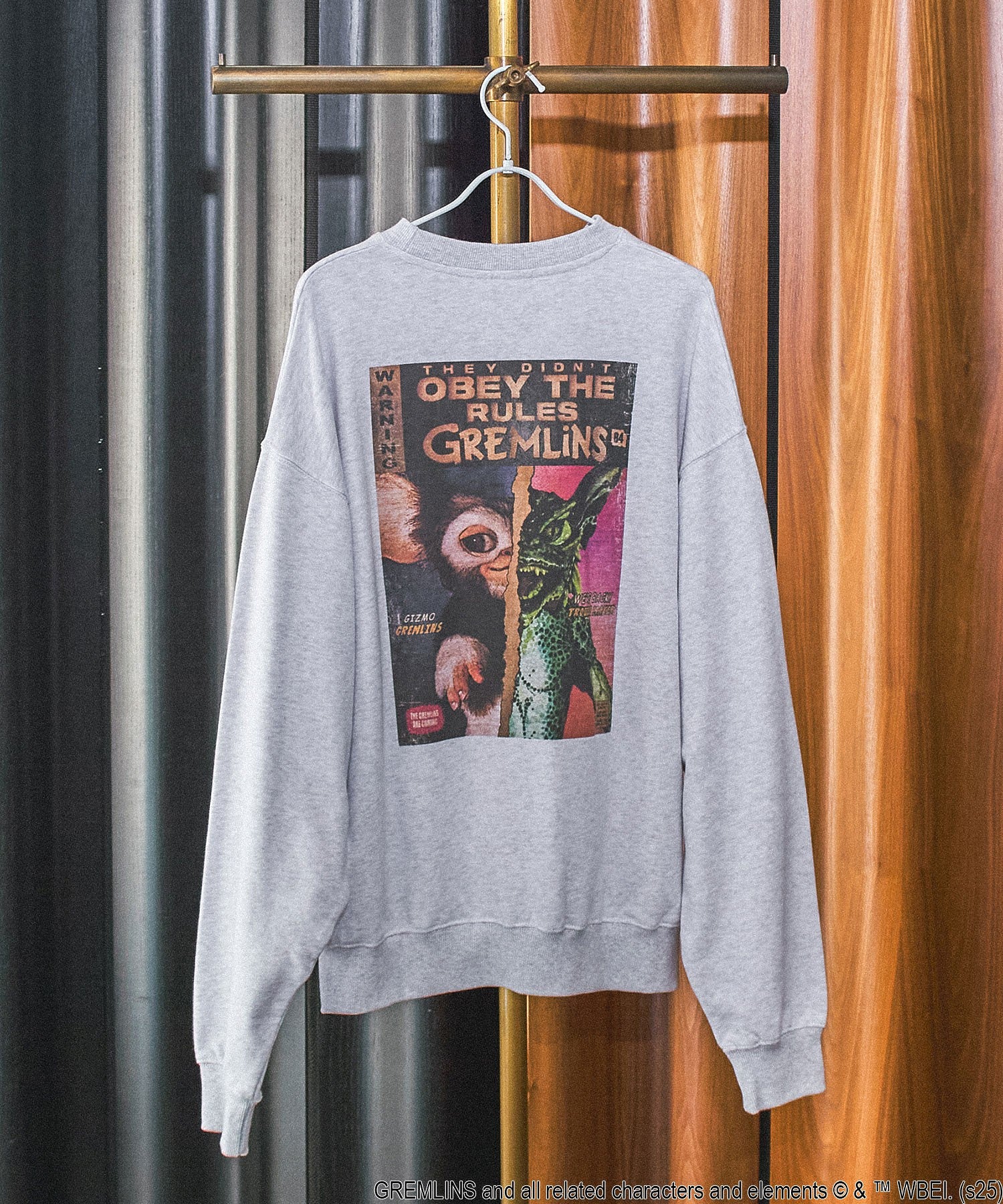ROSEBUD LIMITED/GREMLINS BACK PRINT SWEAT