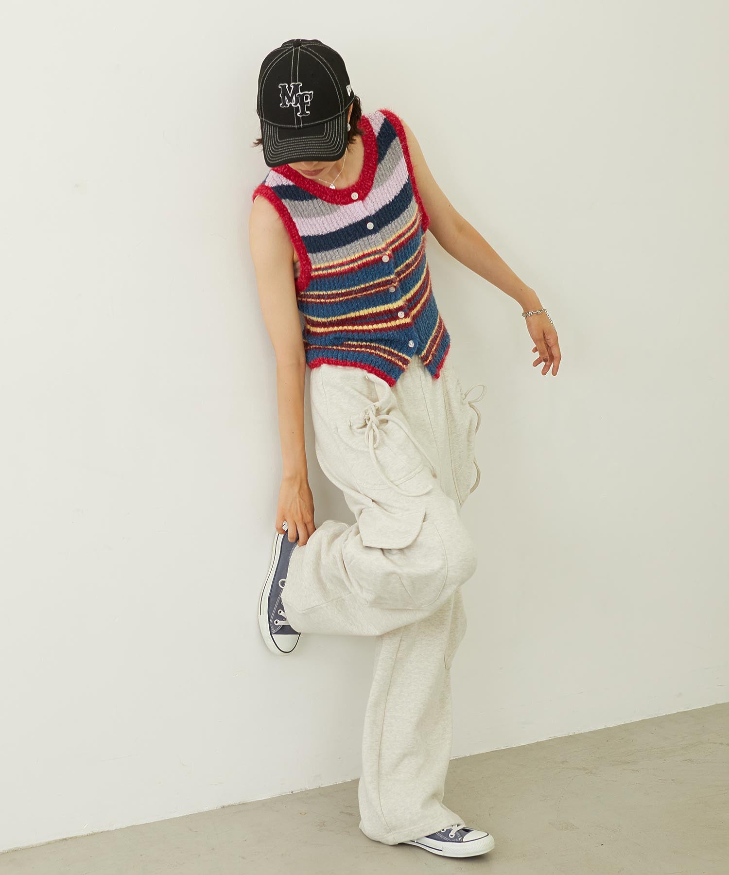 GATHERED POCKET SWEAT CARGO PANTS