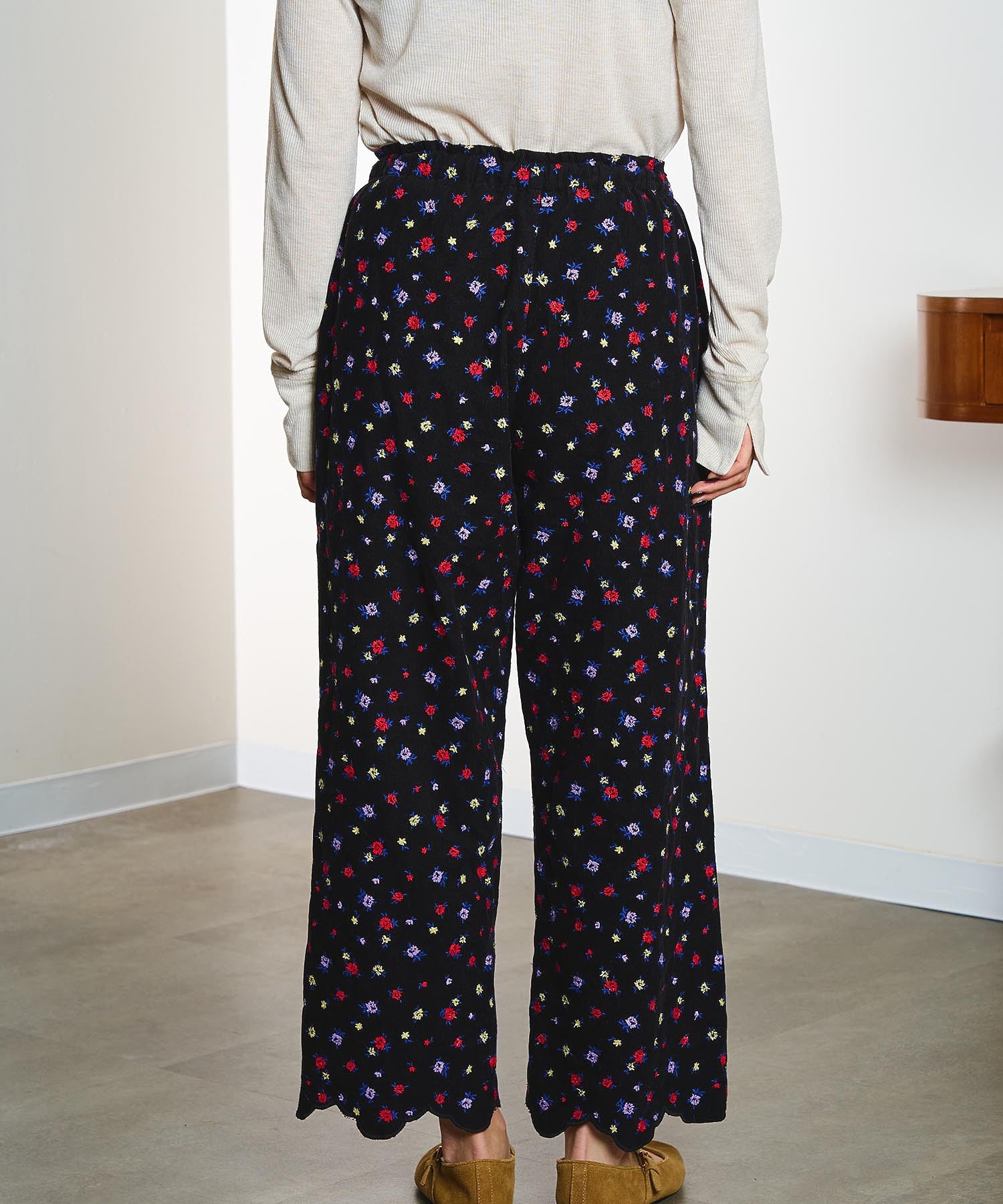 【ROSE BUD別注】INDIA IS BEAUTIFUL and ROSE BUD/CORDUROY FLORAL EMBROIDERY PANTS