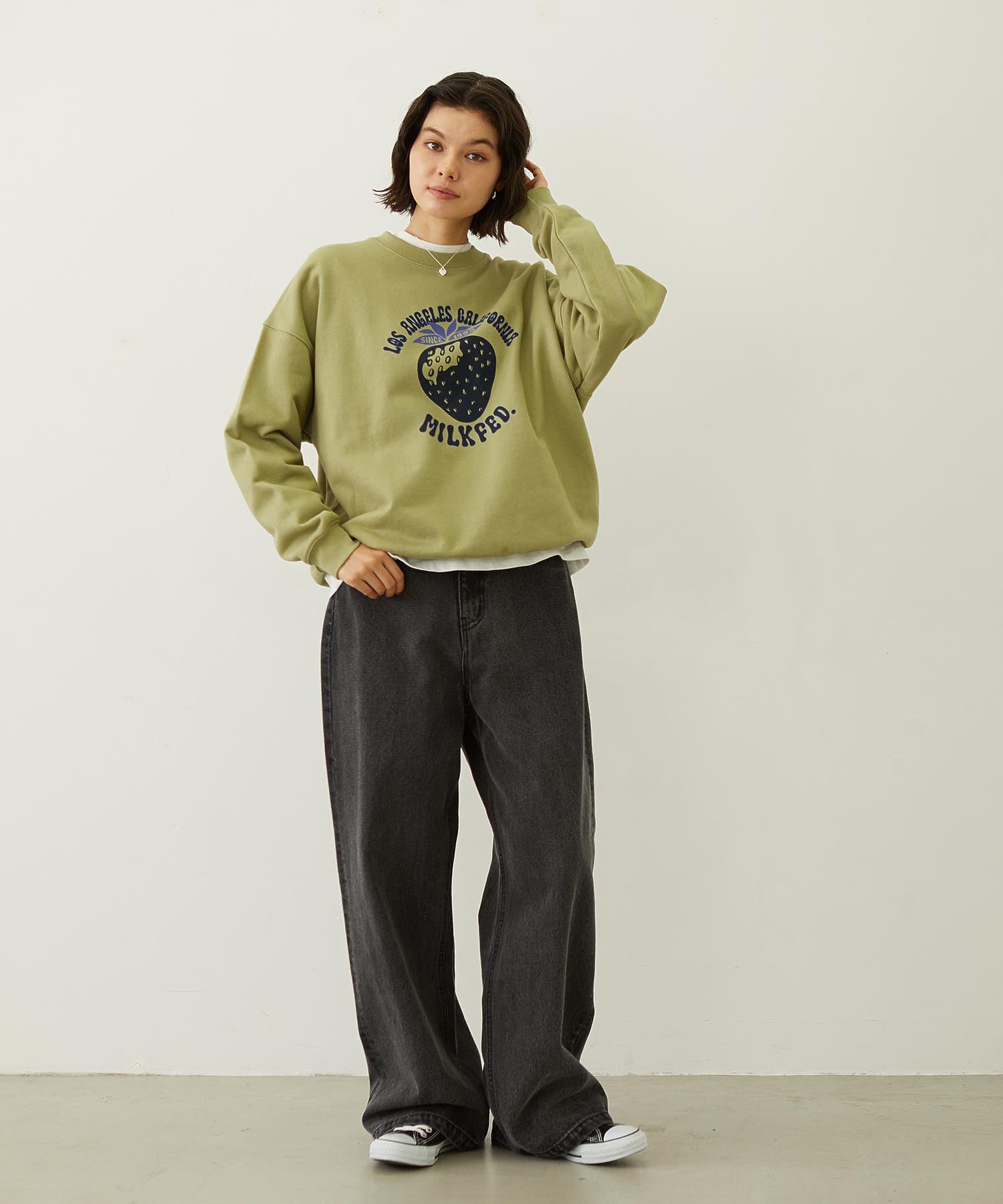 STRAWBERRY SWEAT TOP