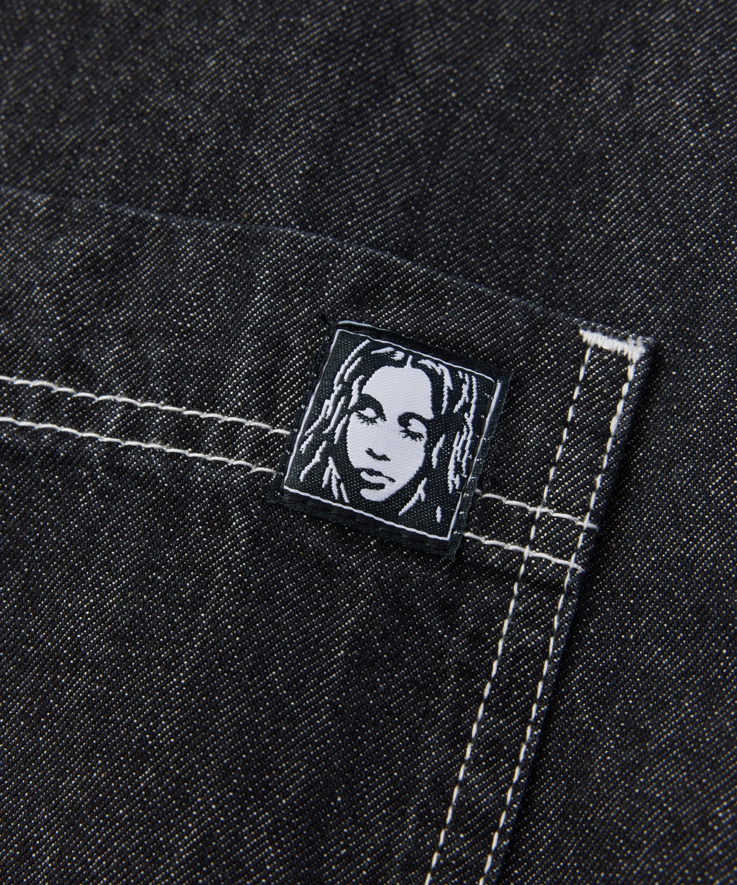FACE LABEL BUTTON DOWN DENIM S/S SHIRT