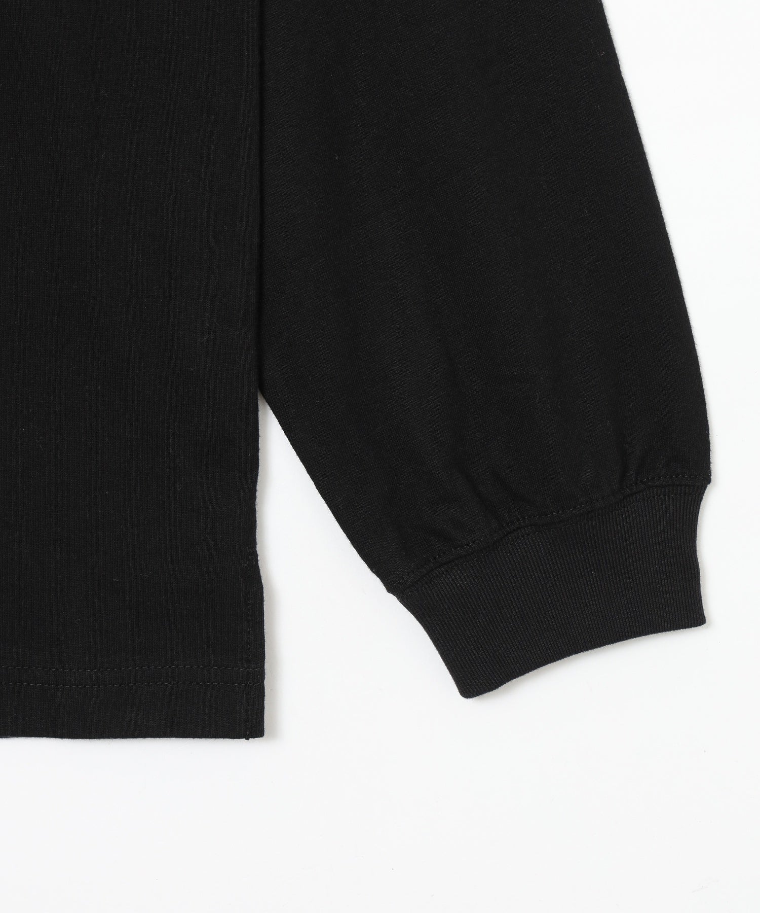 L/S MOCK NECK POCKET TEE