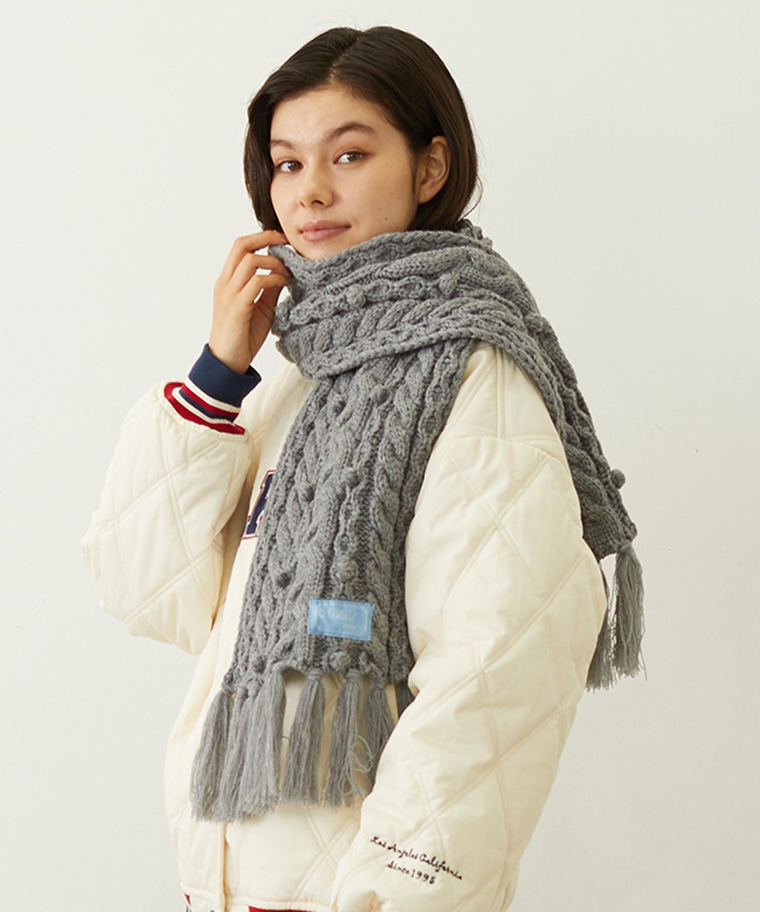 CABLE KNIT STOLE