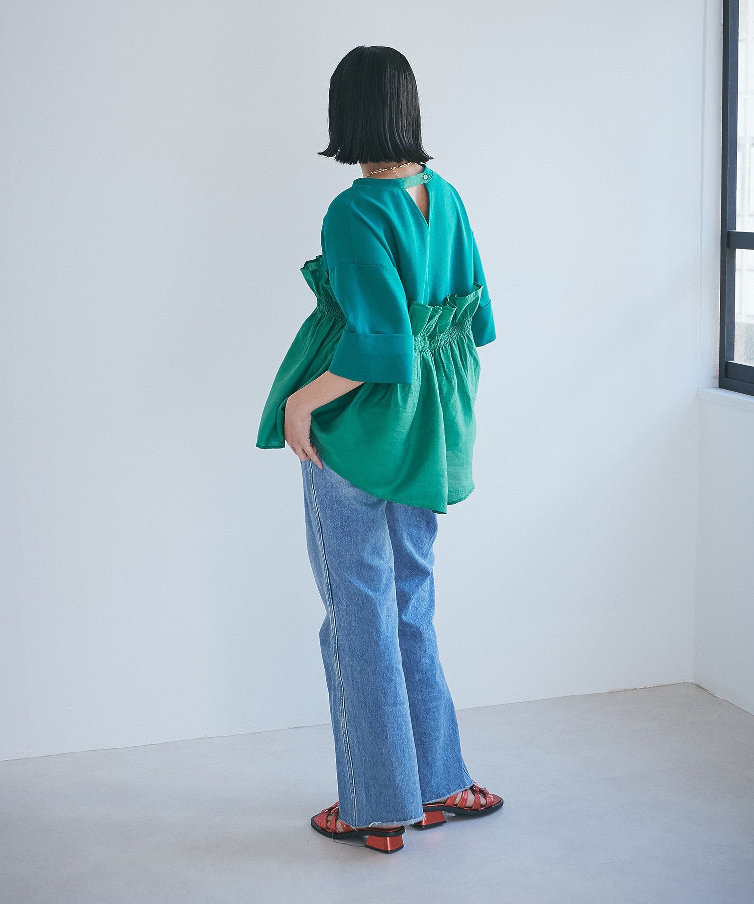 ドッキングフリルカットソー