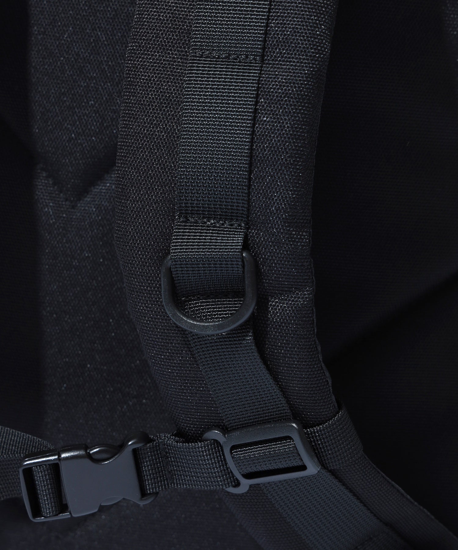 STANDARD LOGO TRUCK HOOK BACKPACK