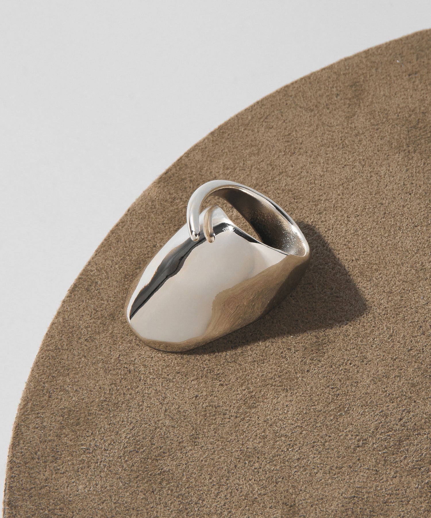 loni/BENJAMIN ASYMMETRY RING