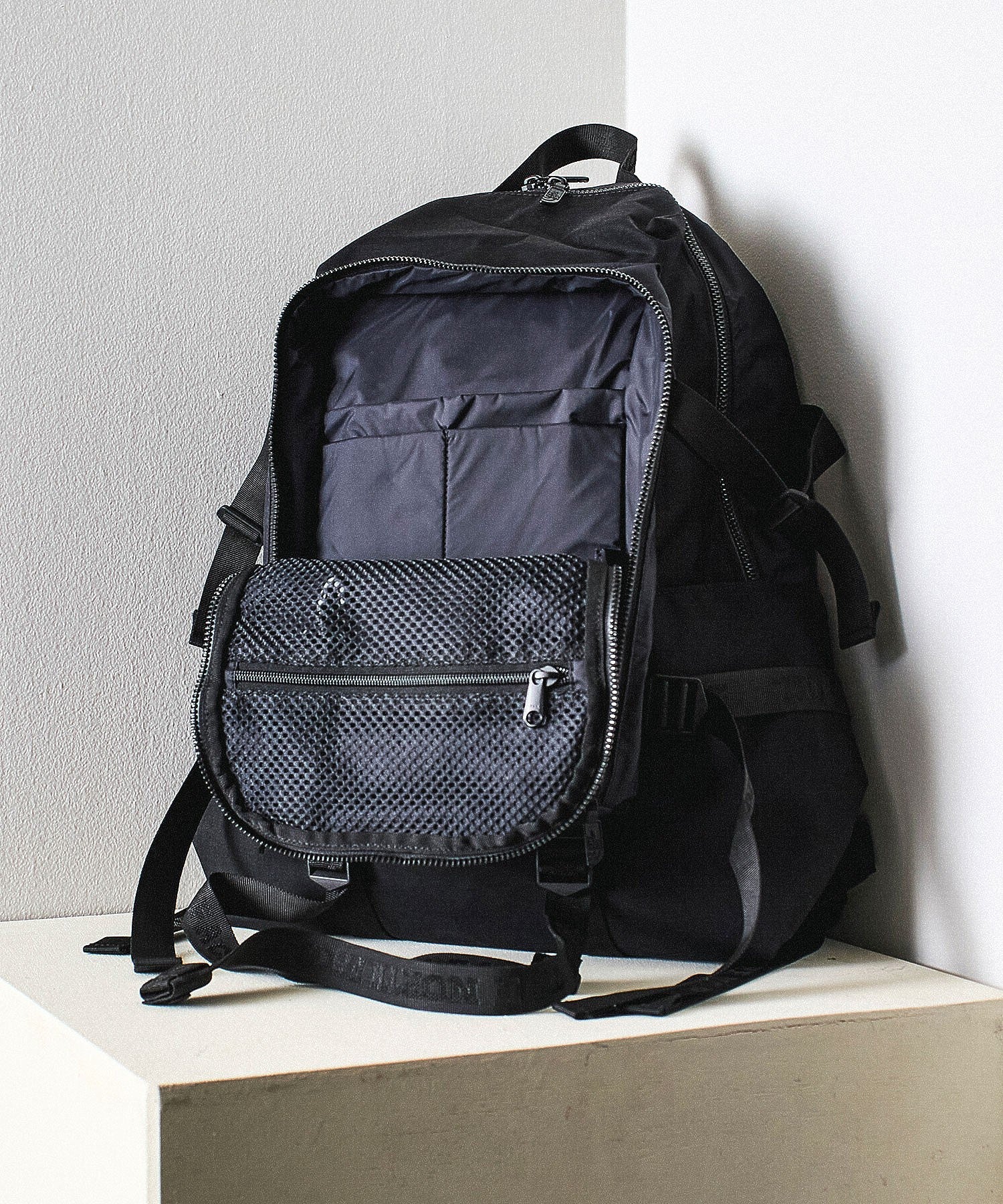 THE NORTH FACE PURPLE LABEL/CORDURA NYLON DAY PACK