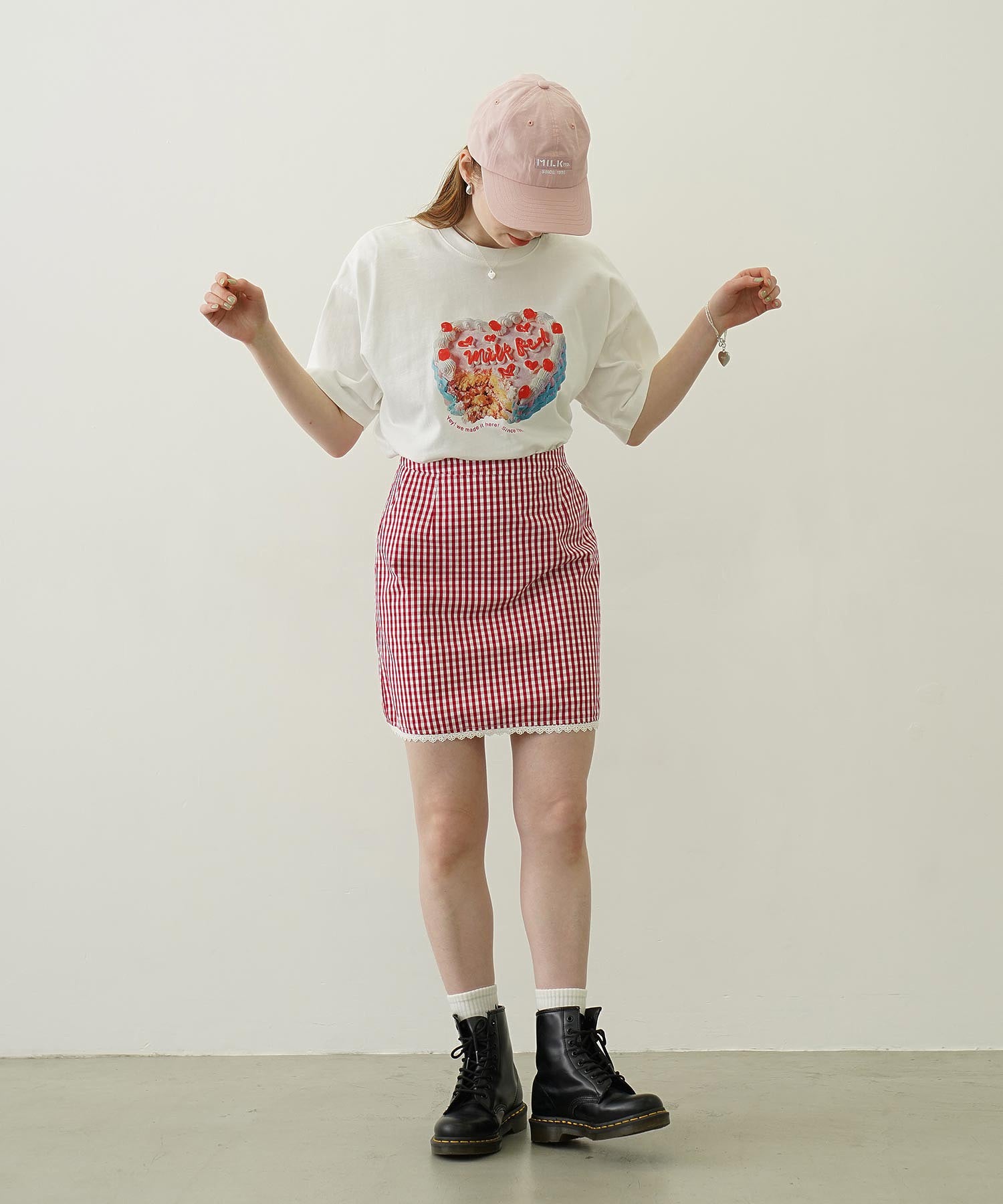 ANNIVERSARY CAKE WIDE S/S TEE