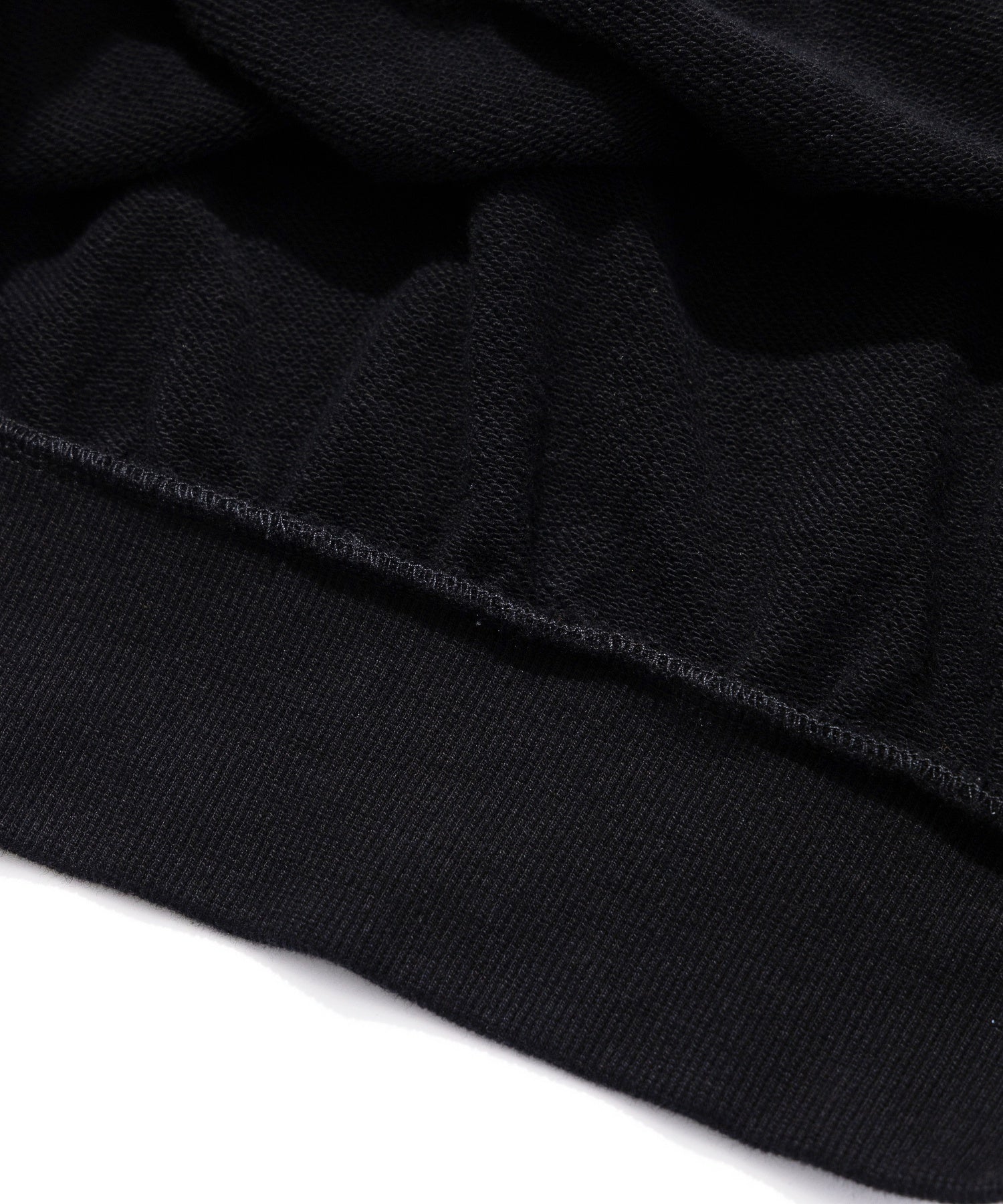 LAYERED SLEEVE CREW NECK