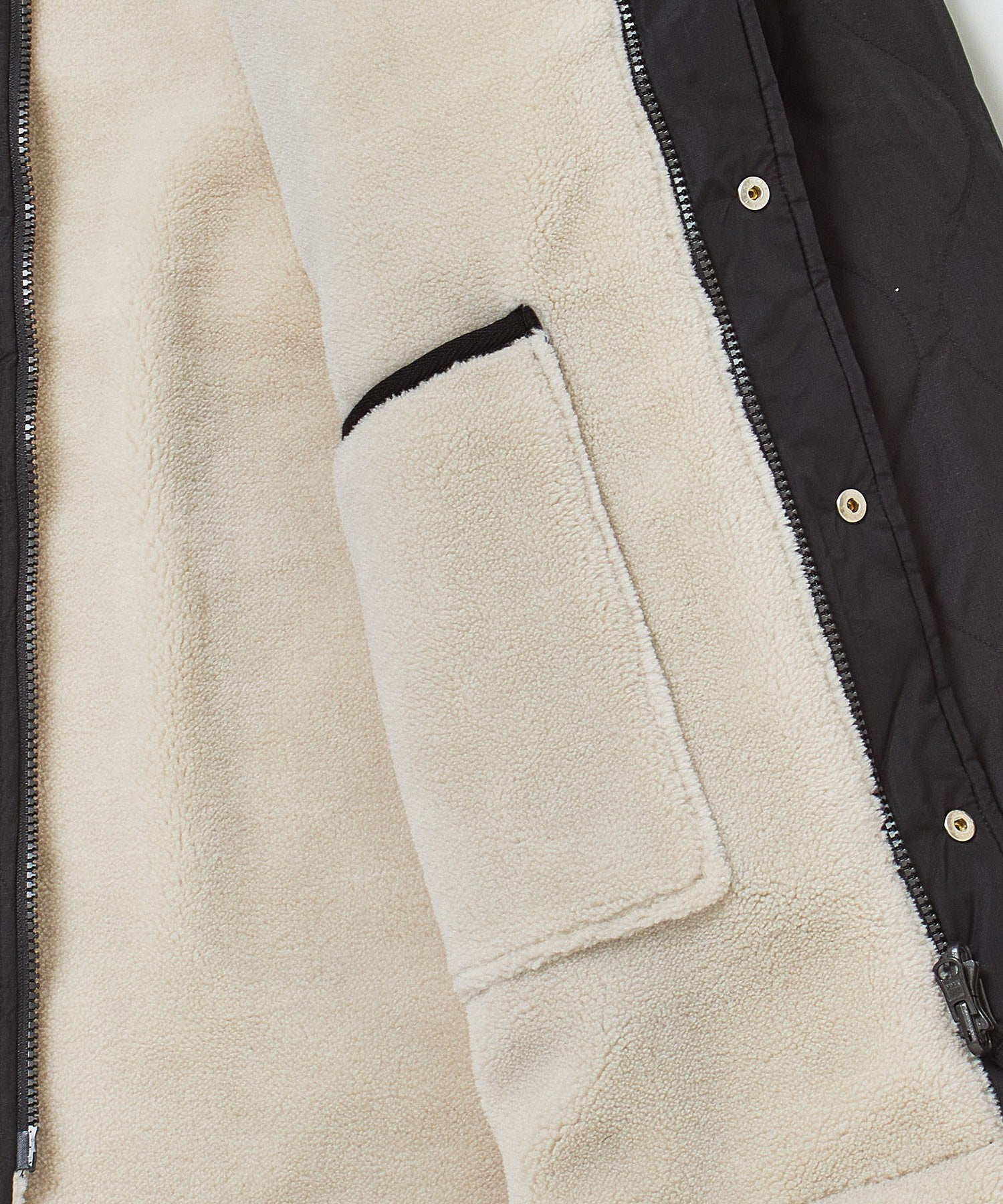 TAION/MILITARY RIVERSIBLE DOWN BOA N-1 TYPE JACKET