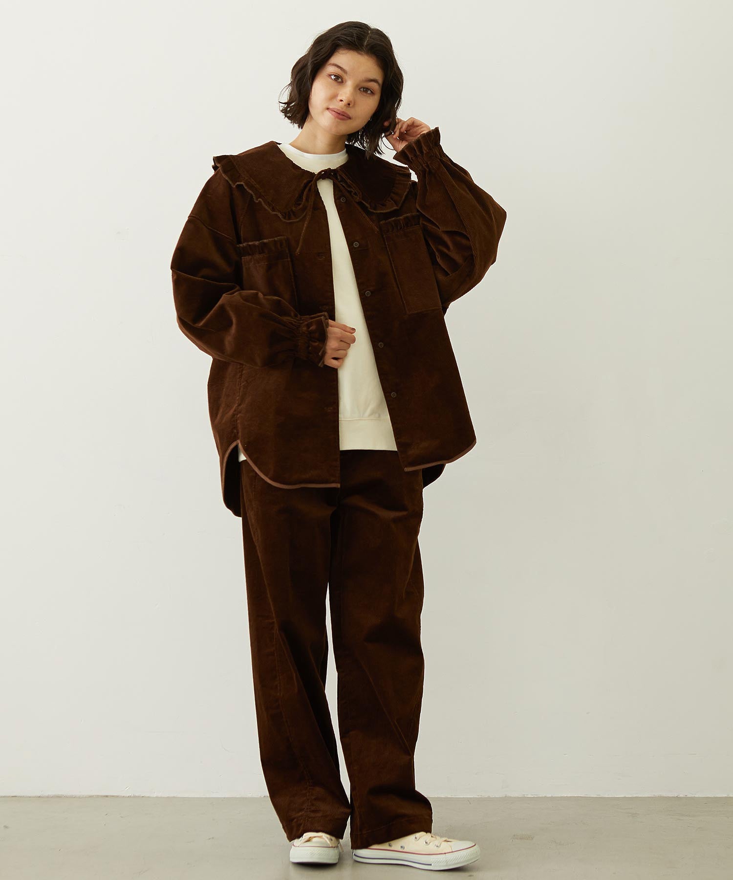 BIG COLLAR CORDUROY SHIRT