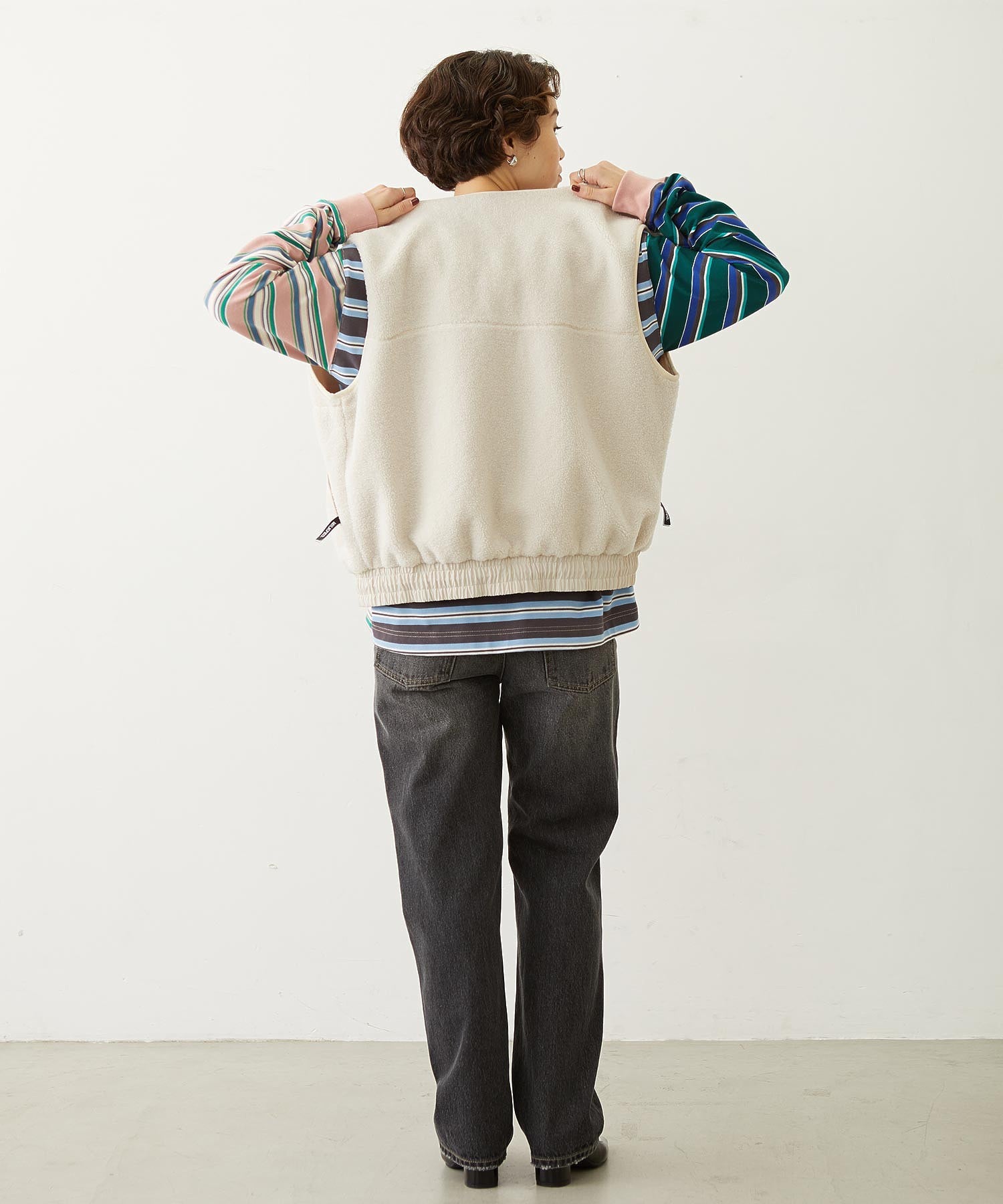 BAR LOGO BOA VEST