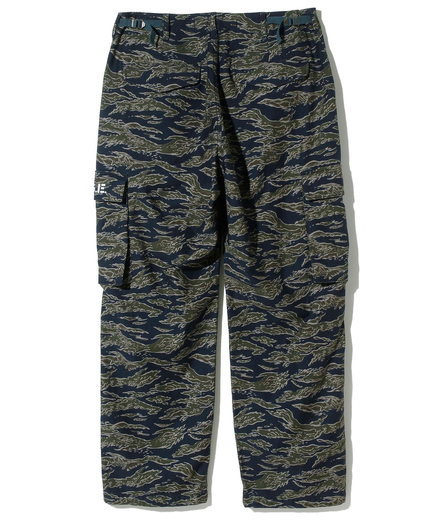 SKULL CAMO CARGO PANTS XLARGE