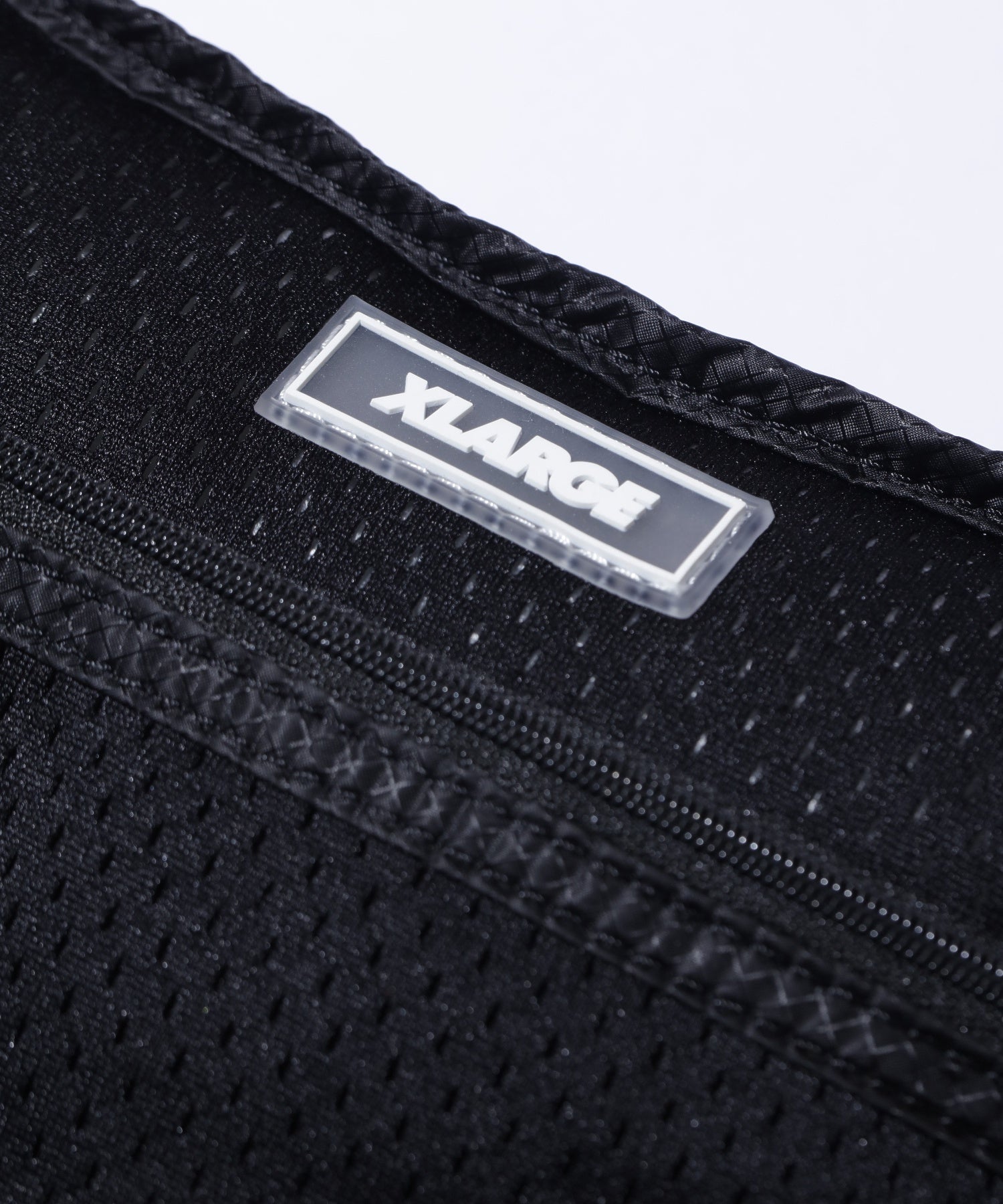 MESH SHOULDER BAG