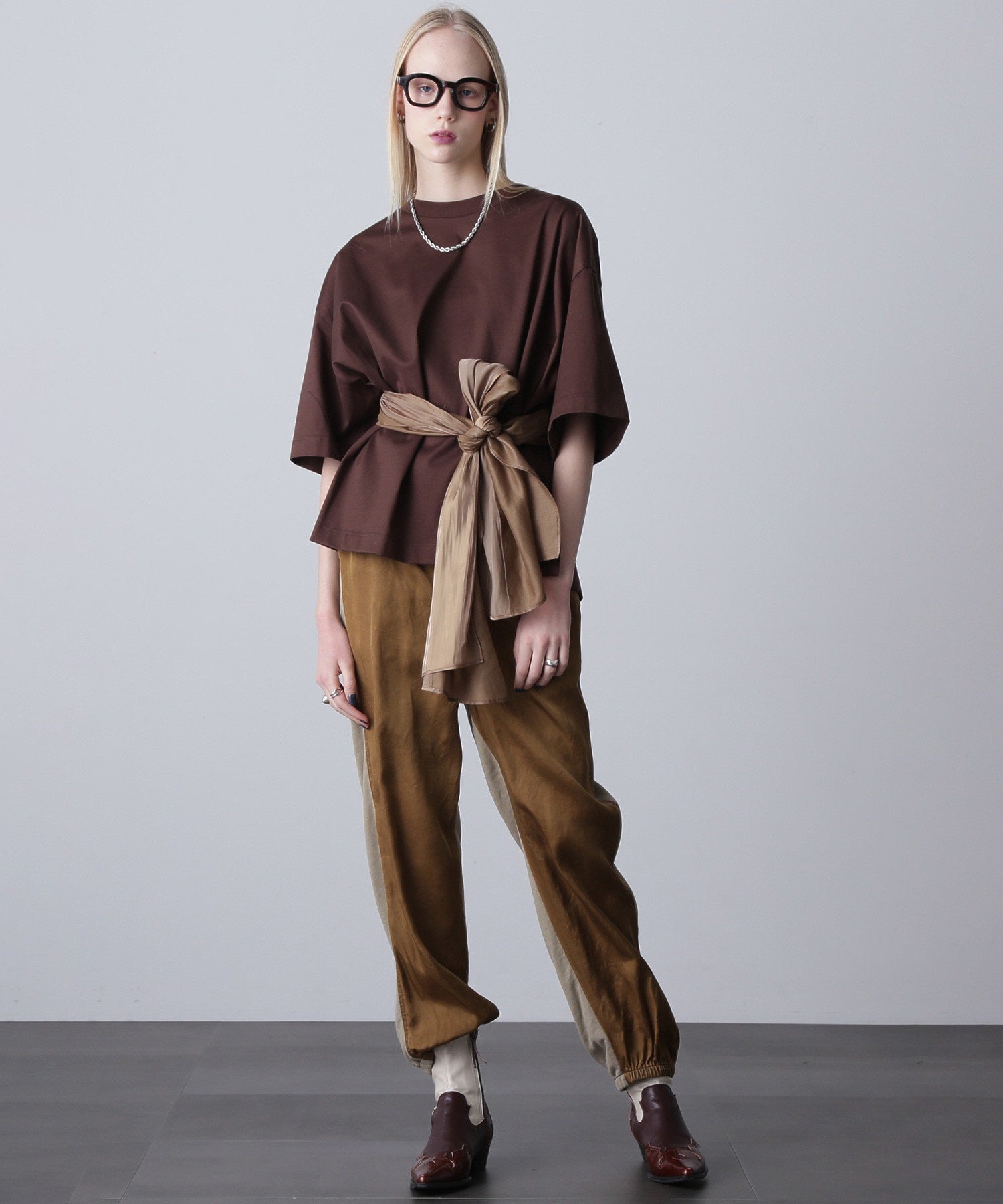 mici/BACK RIBBON S/S TEE