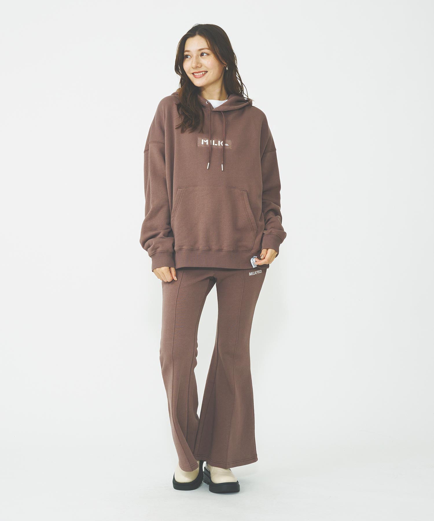 FLARE SWEATPANTS