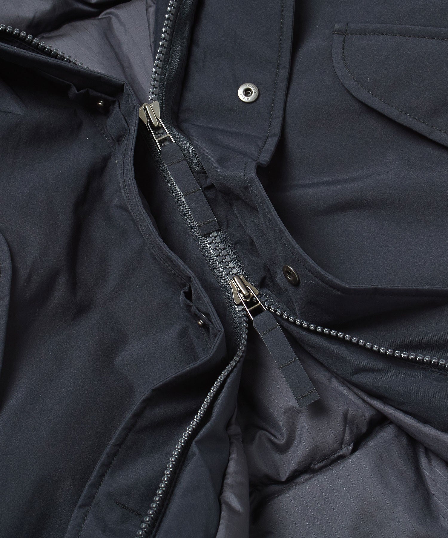 nanamica/GORE-TEX LONG DOWN COAT