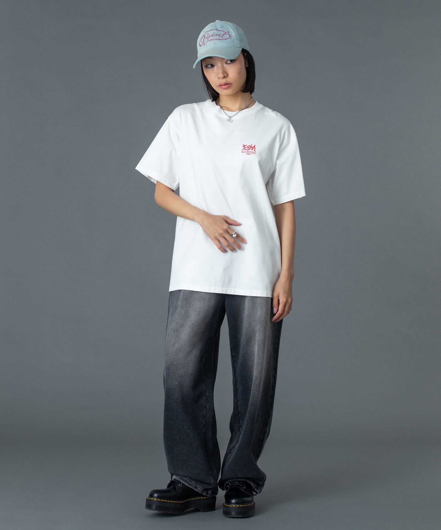 FACE LABEL WASHED SWEATPANTS