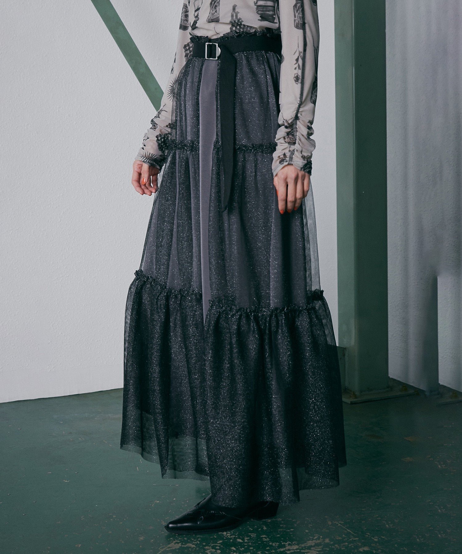 チュールレイヤードスカート