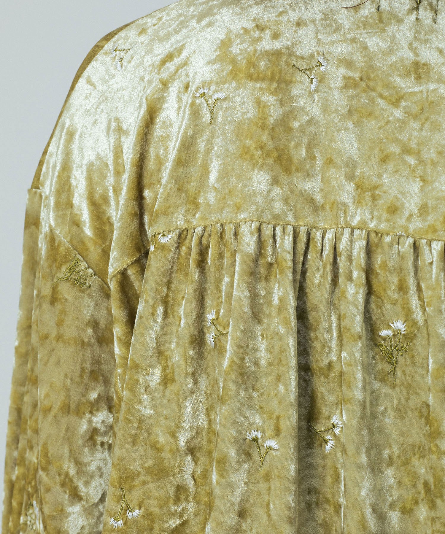 EMBROIDERY VELOUR SHIRT