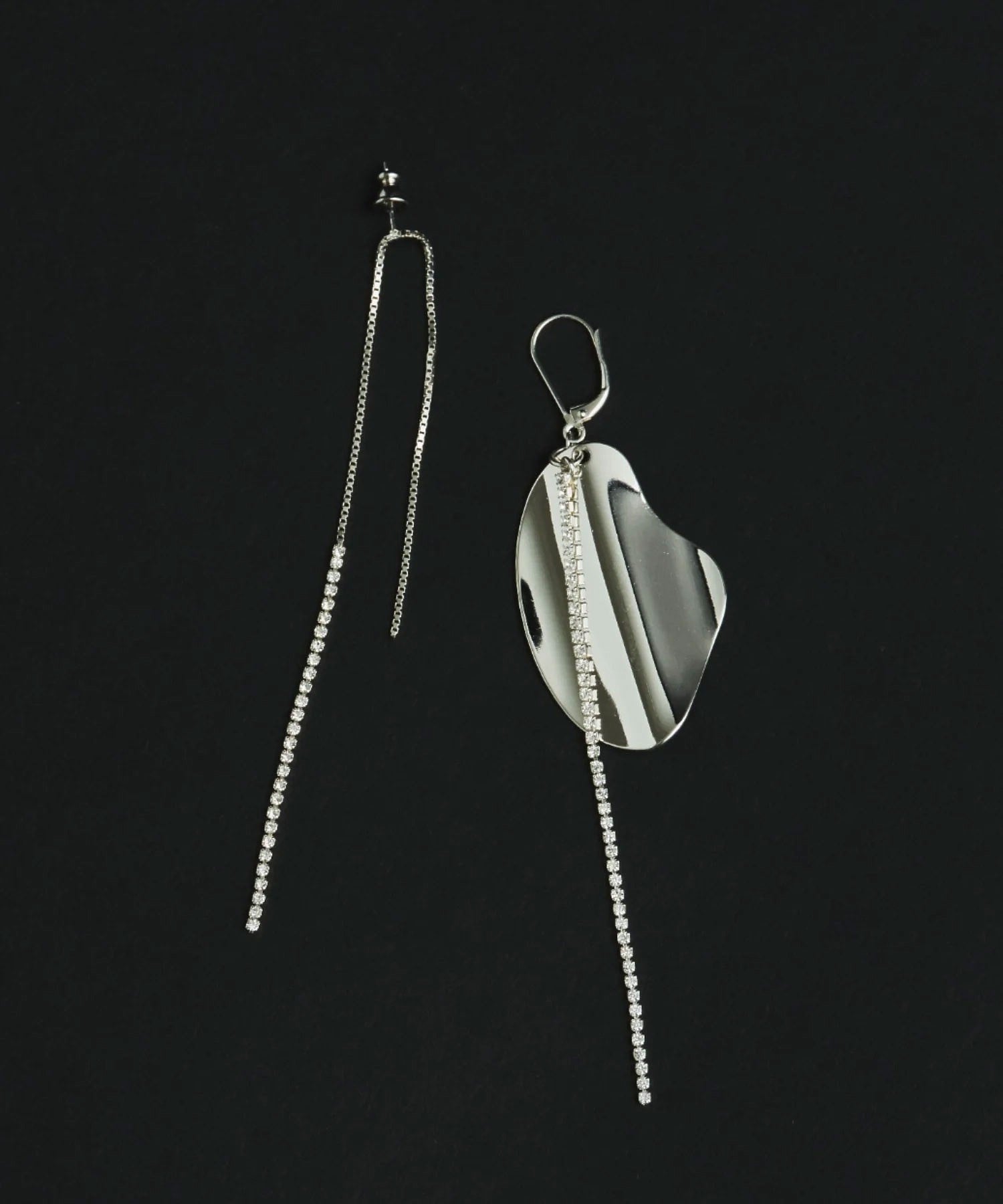 loni/LEAF BIJOU ASYMMETRY PIERCE