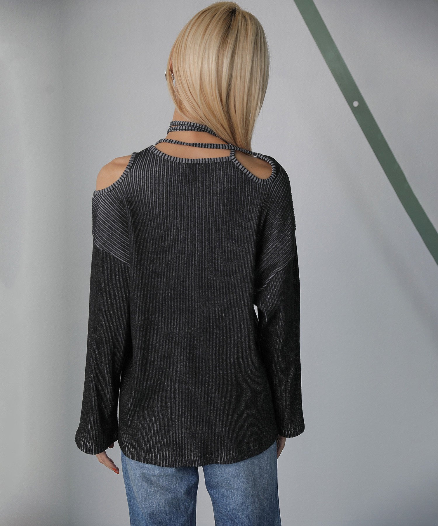 mici/カットオフプルオーバー