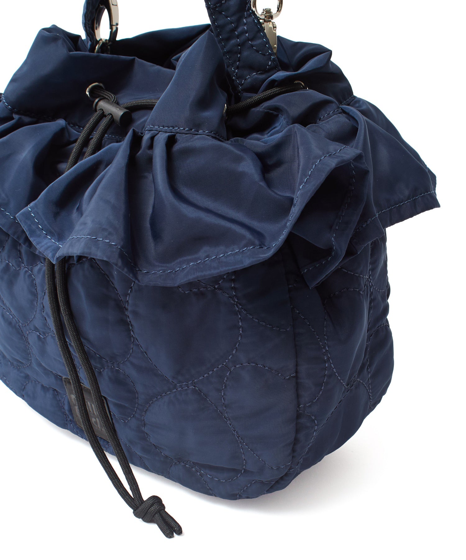 HEART QUILTED DRAWSTRING BAG