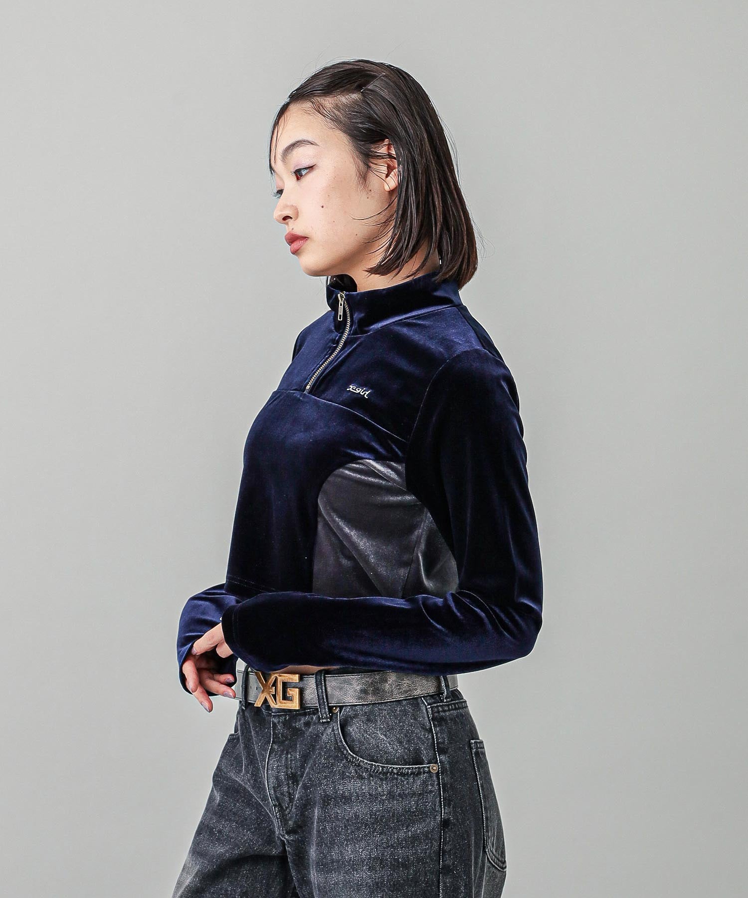 VELOUR HALF ZIP TOP