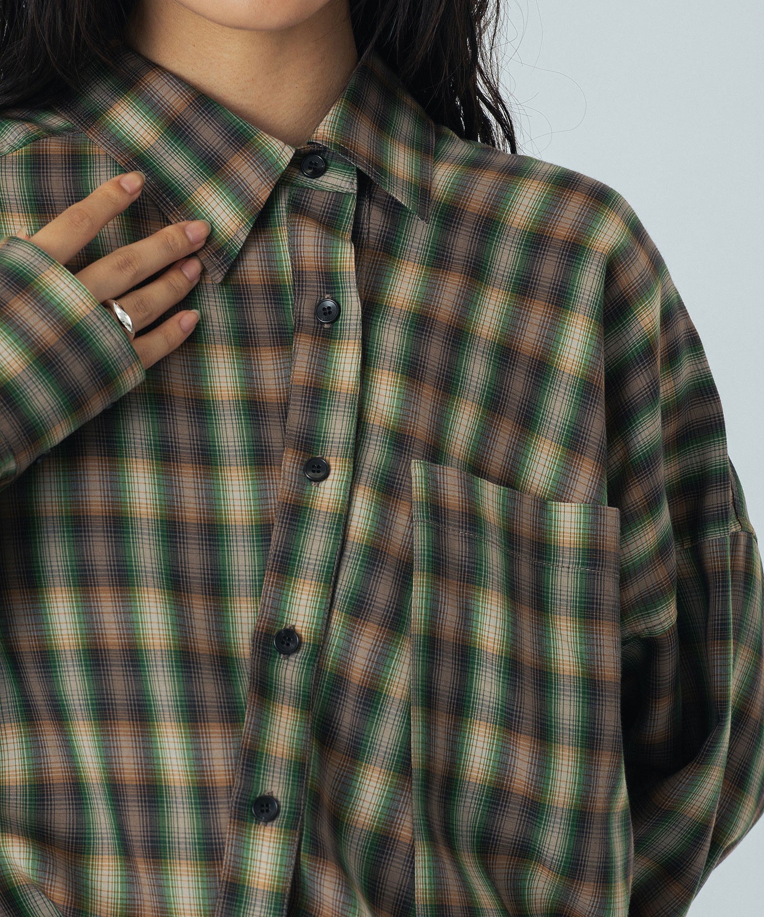 mici/ASYMMETRY SHIRT
