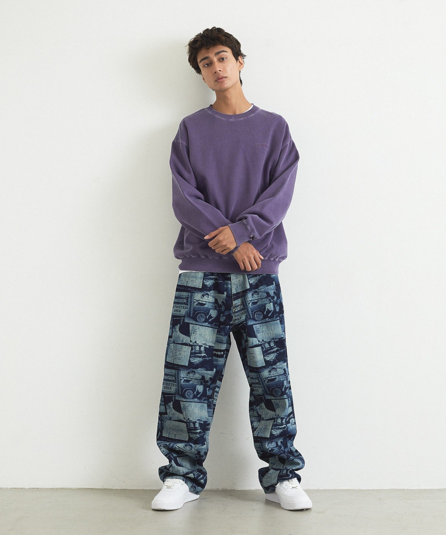 IVY CREWNECK SWEATSHIRT