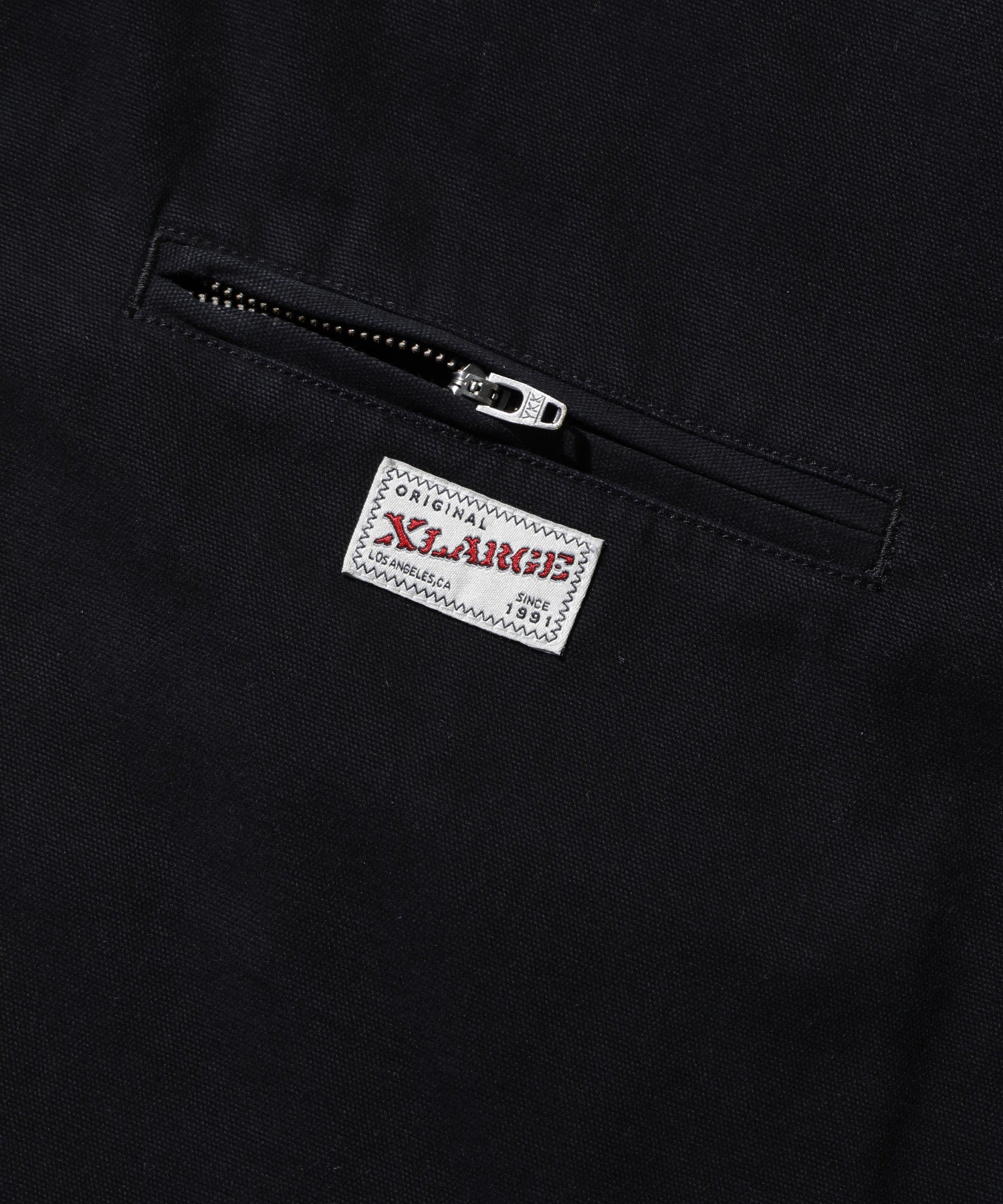 HOODED UTILITY JACKET