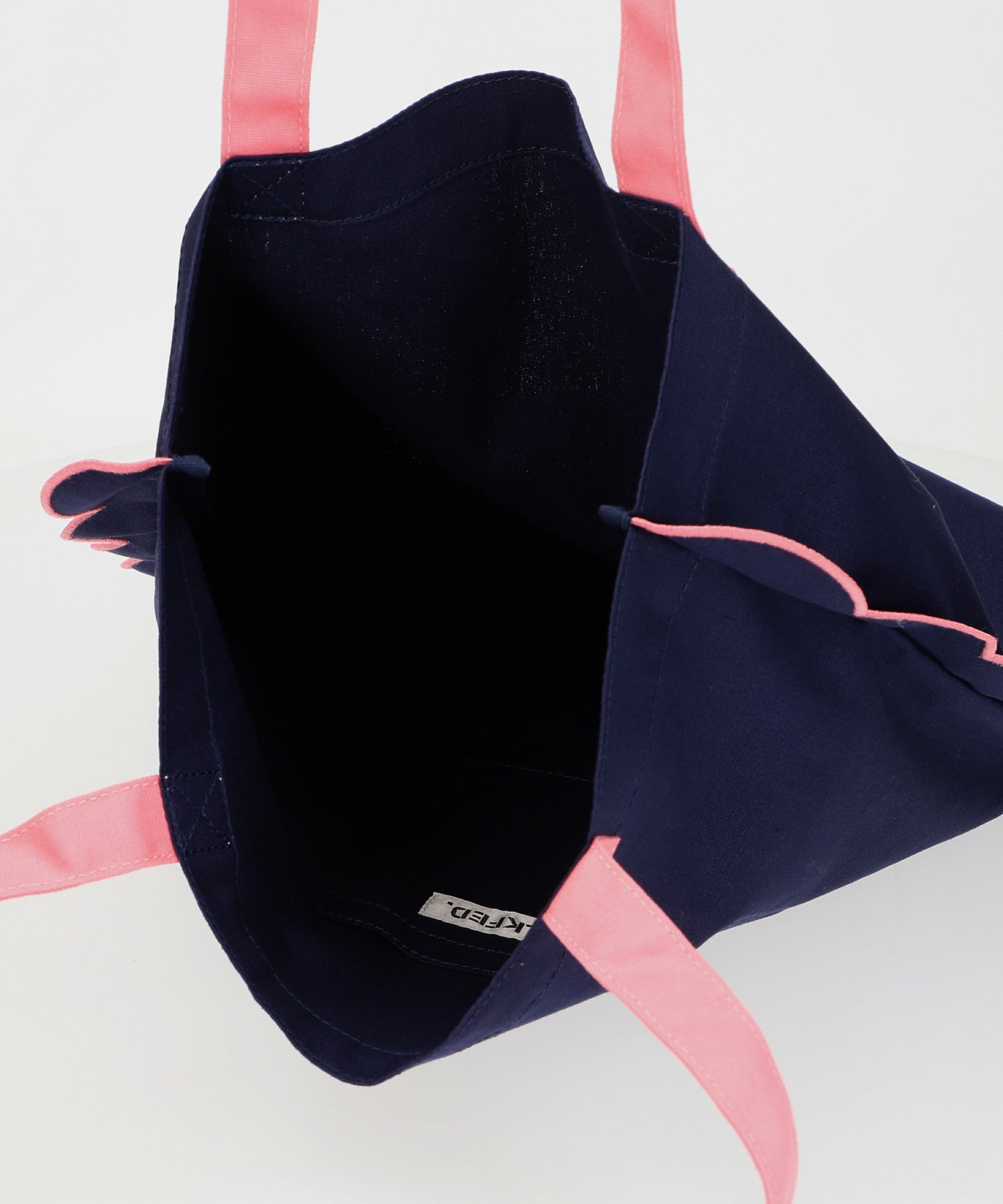 RUFFLE TOTE BAG