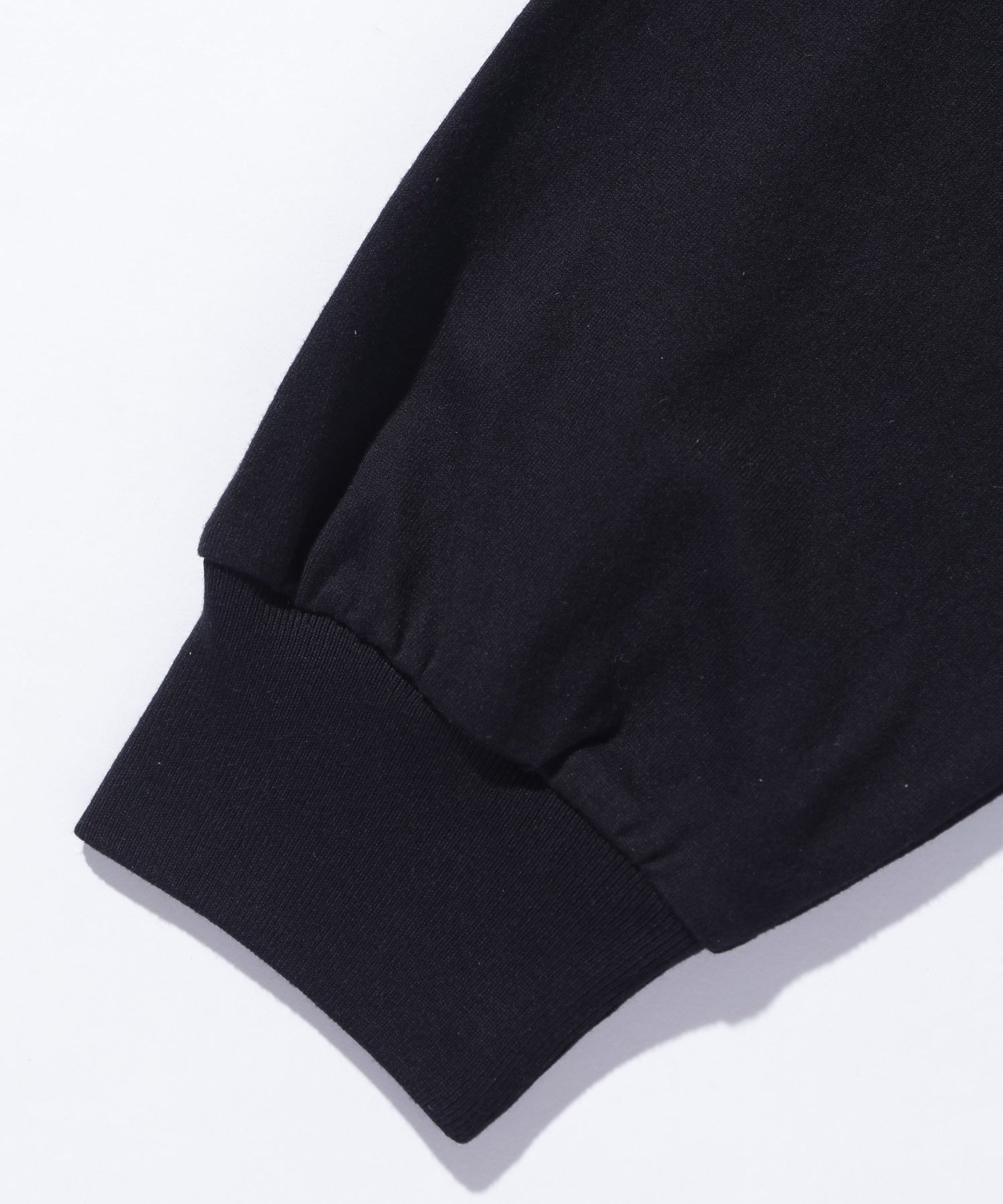ROOM L/S TEE