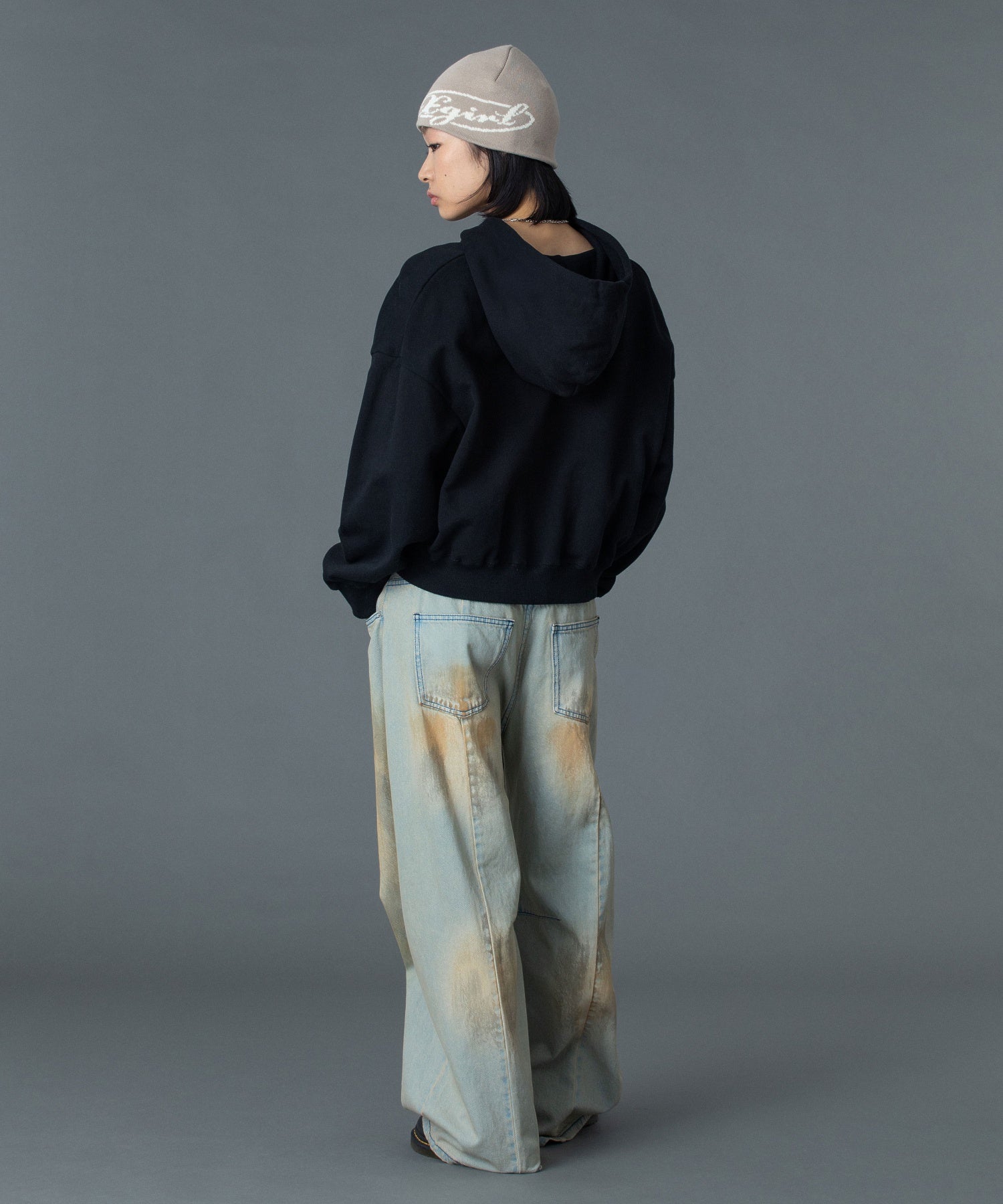 STUDDED LOGO ZIP UP SWEAT HOODIE