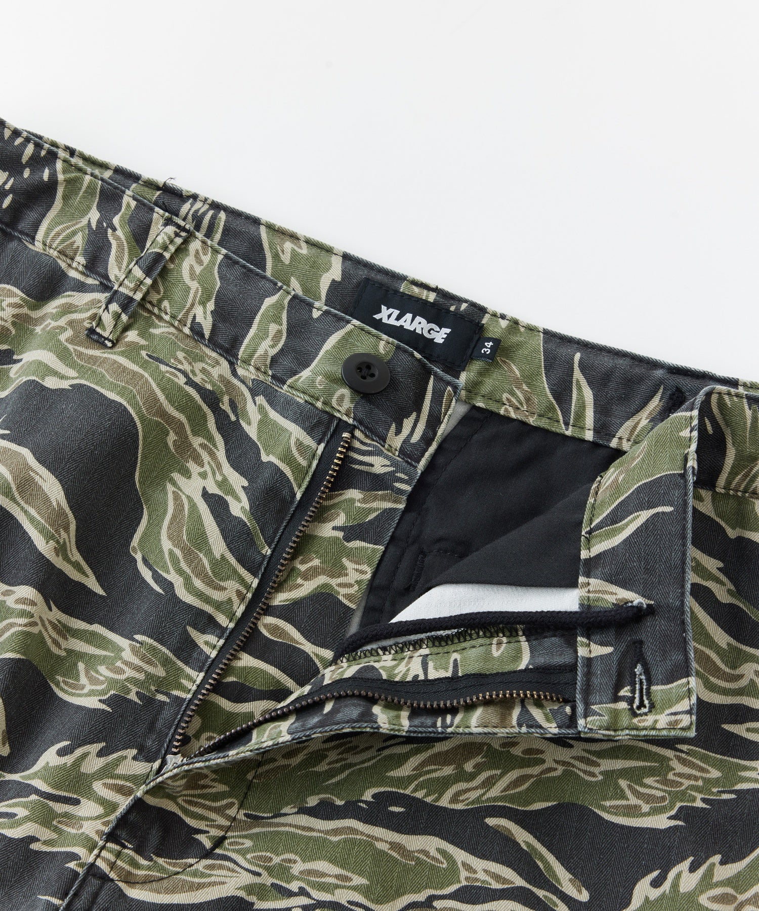 TIGER CAMO CARGO PANTS