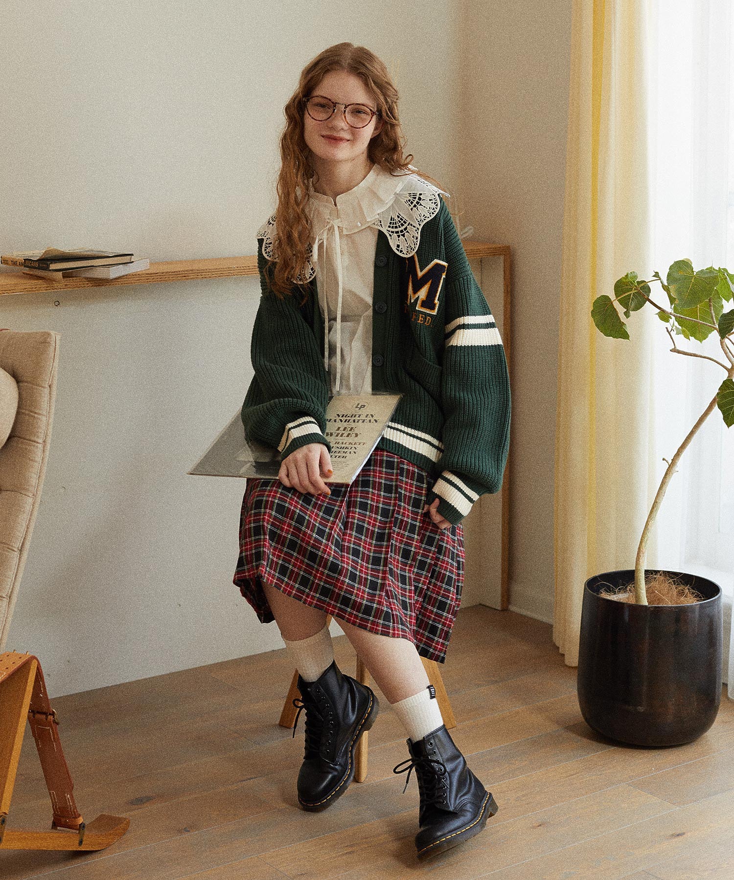 COLLEGE CARDIGAN