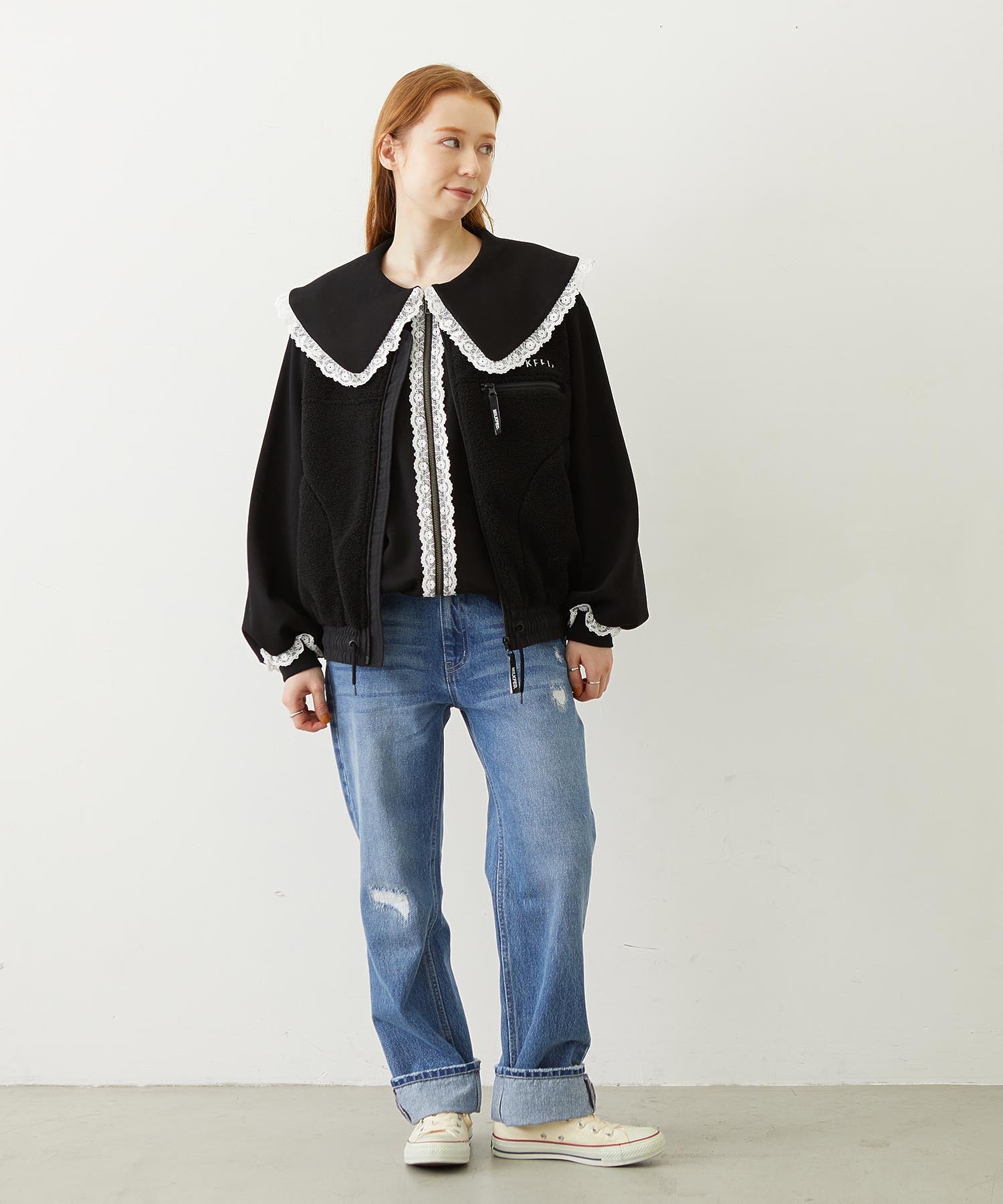BIG COLLAR LACE JACKET