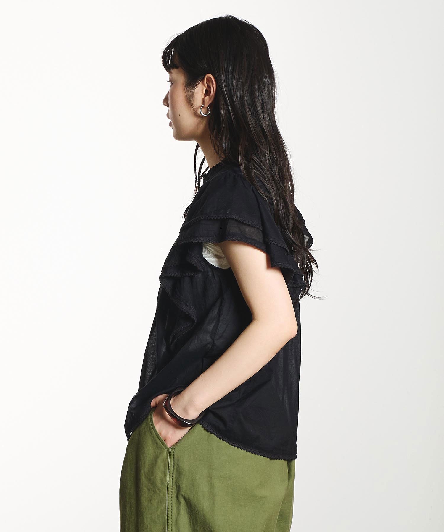 SLEEVE FRILL BLOUSE