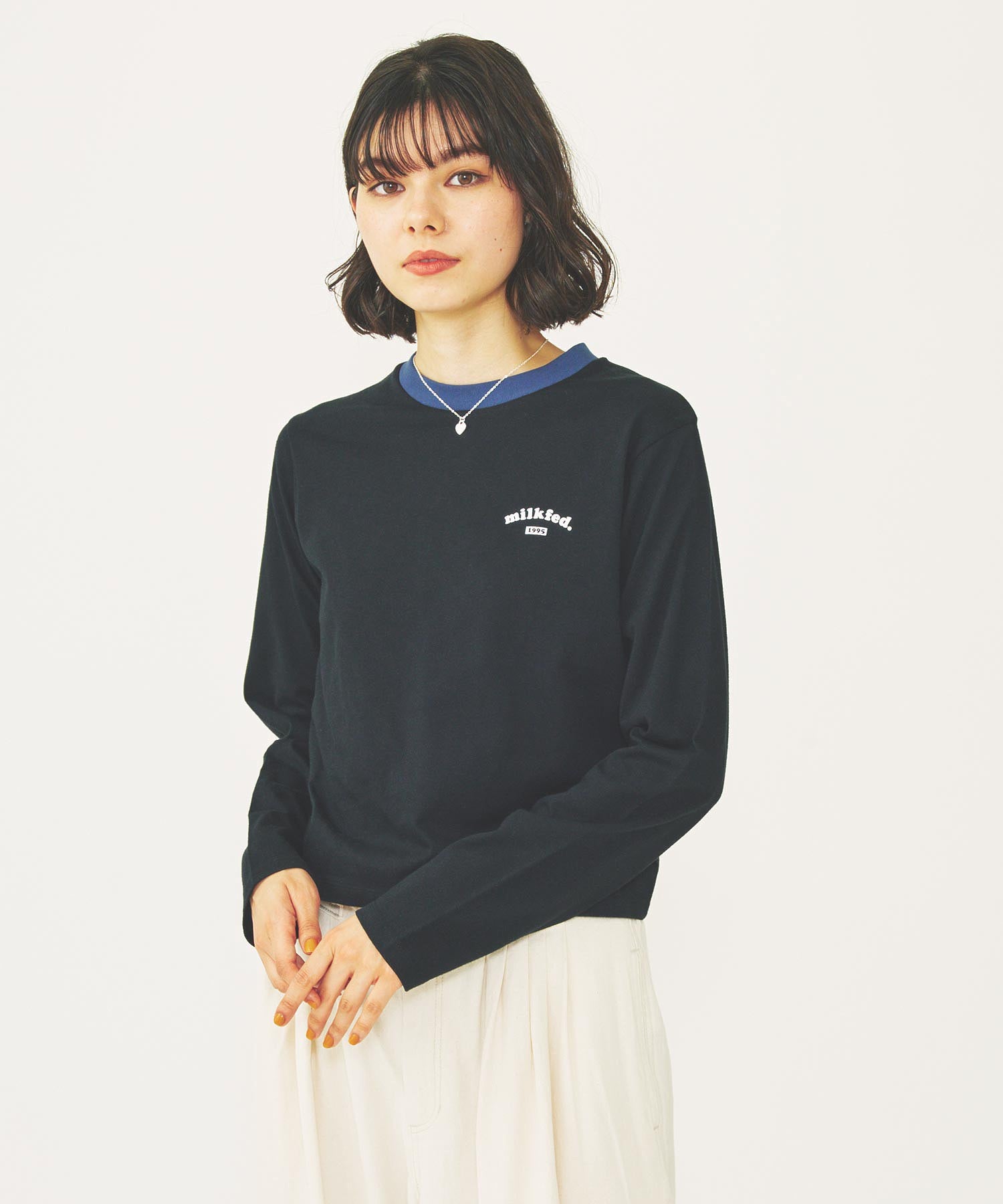 ROUNDED HEART LOGO L/S TOP